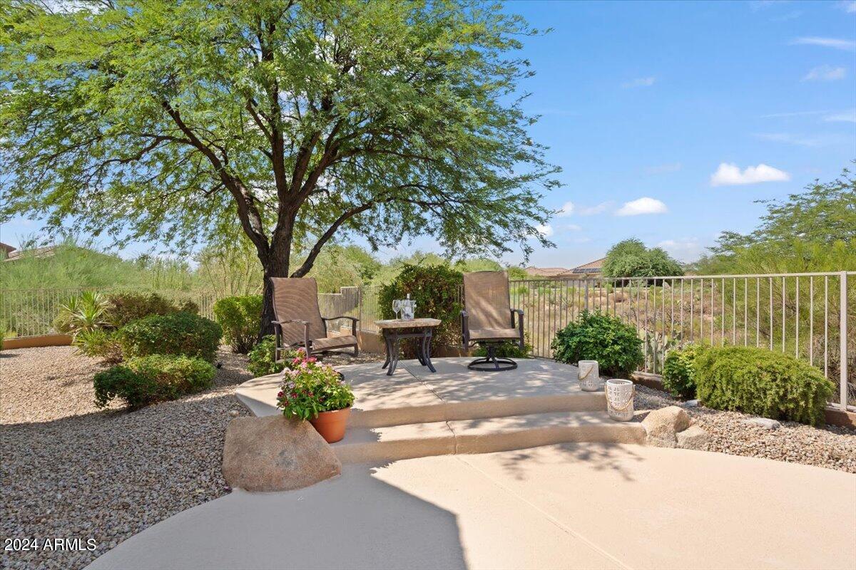 9314 E PRAIRIE Circle