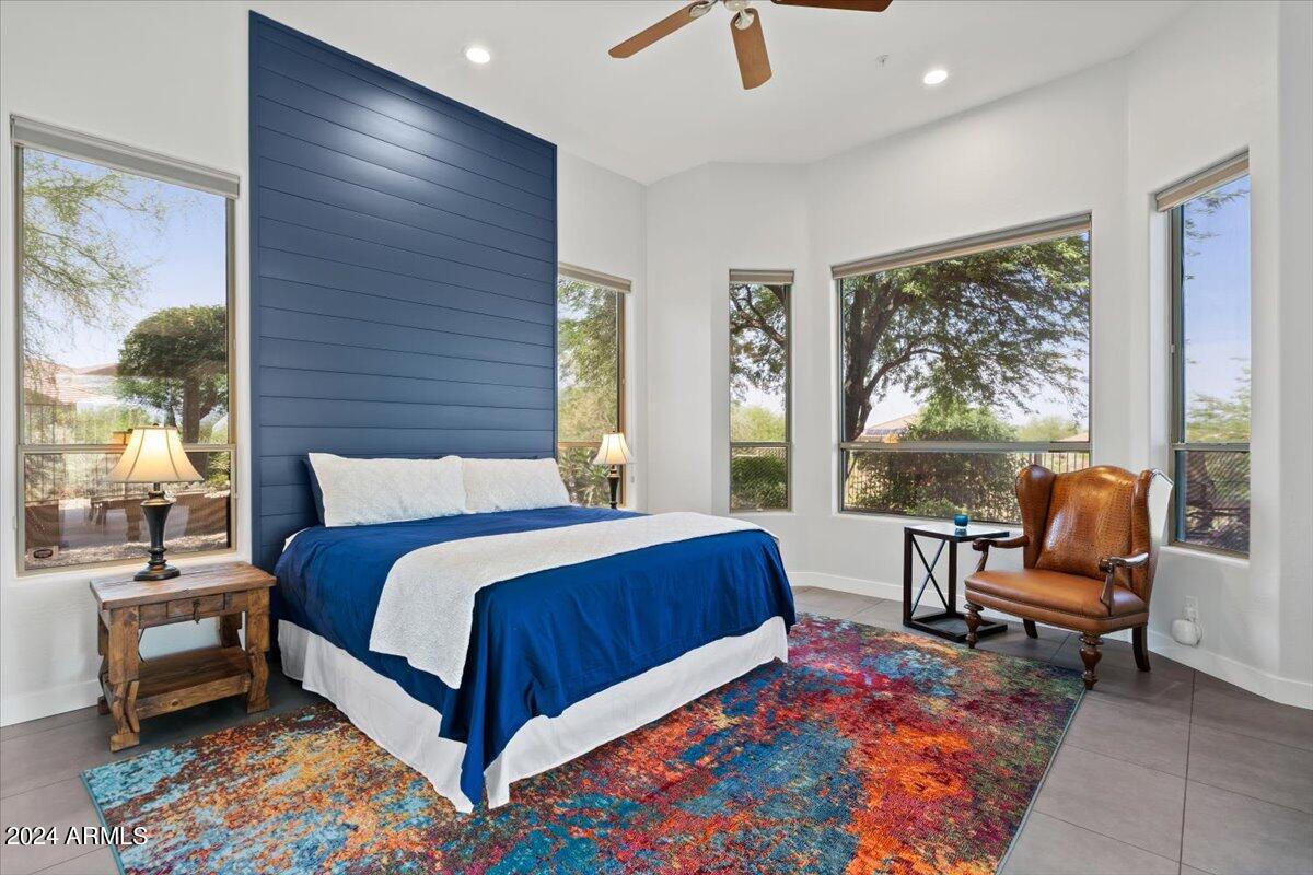 9314 E PRAIRIE Circle