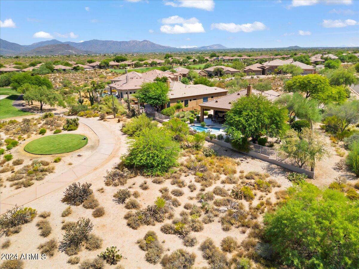 9314 E PRAIRIE Circle