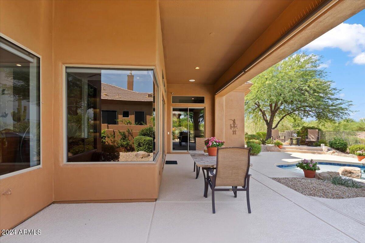 9314 E PRAIRIE Circle