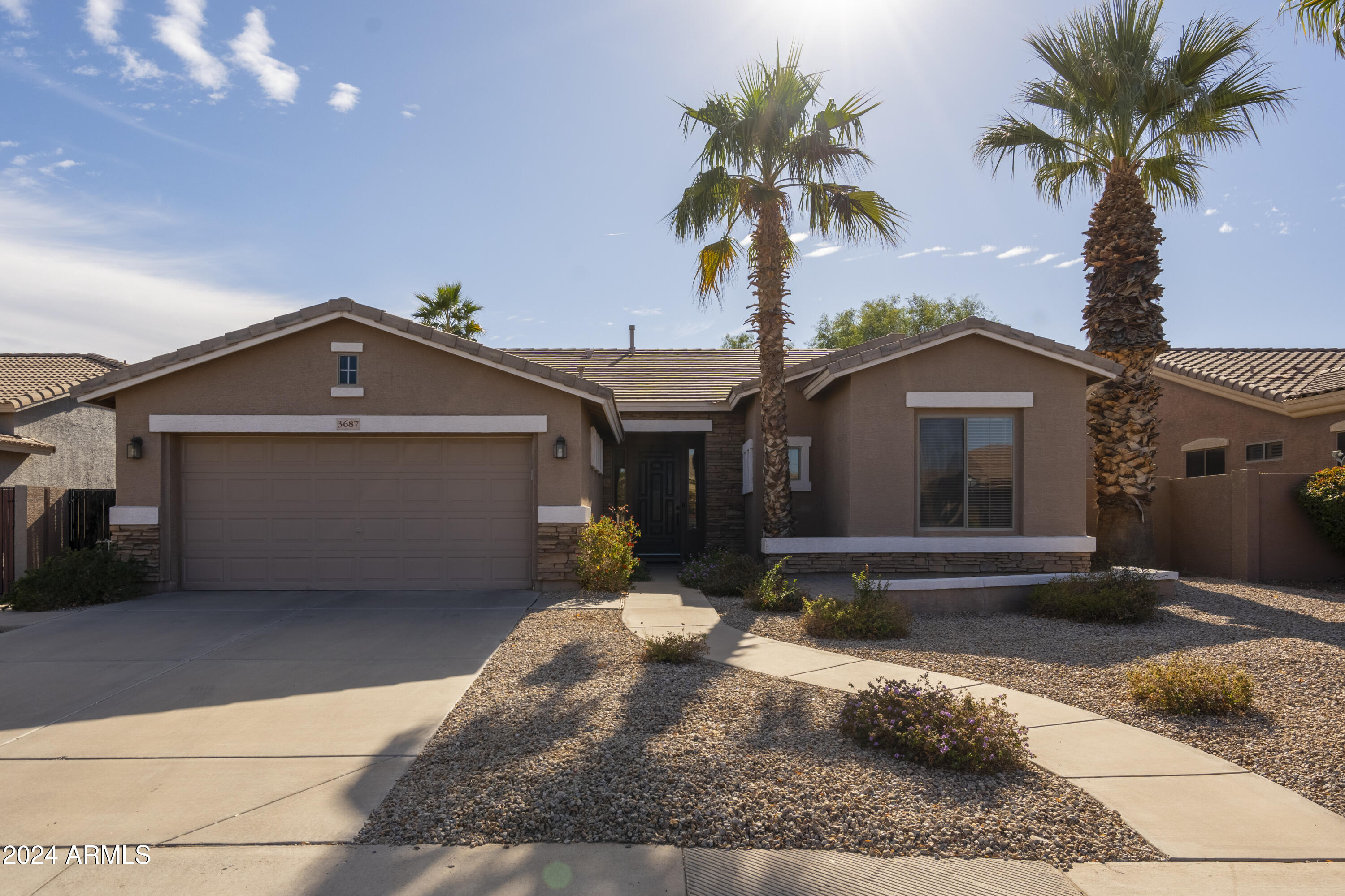 3687 E OXFORD Lane