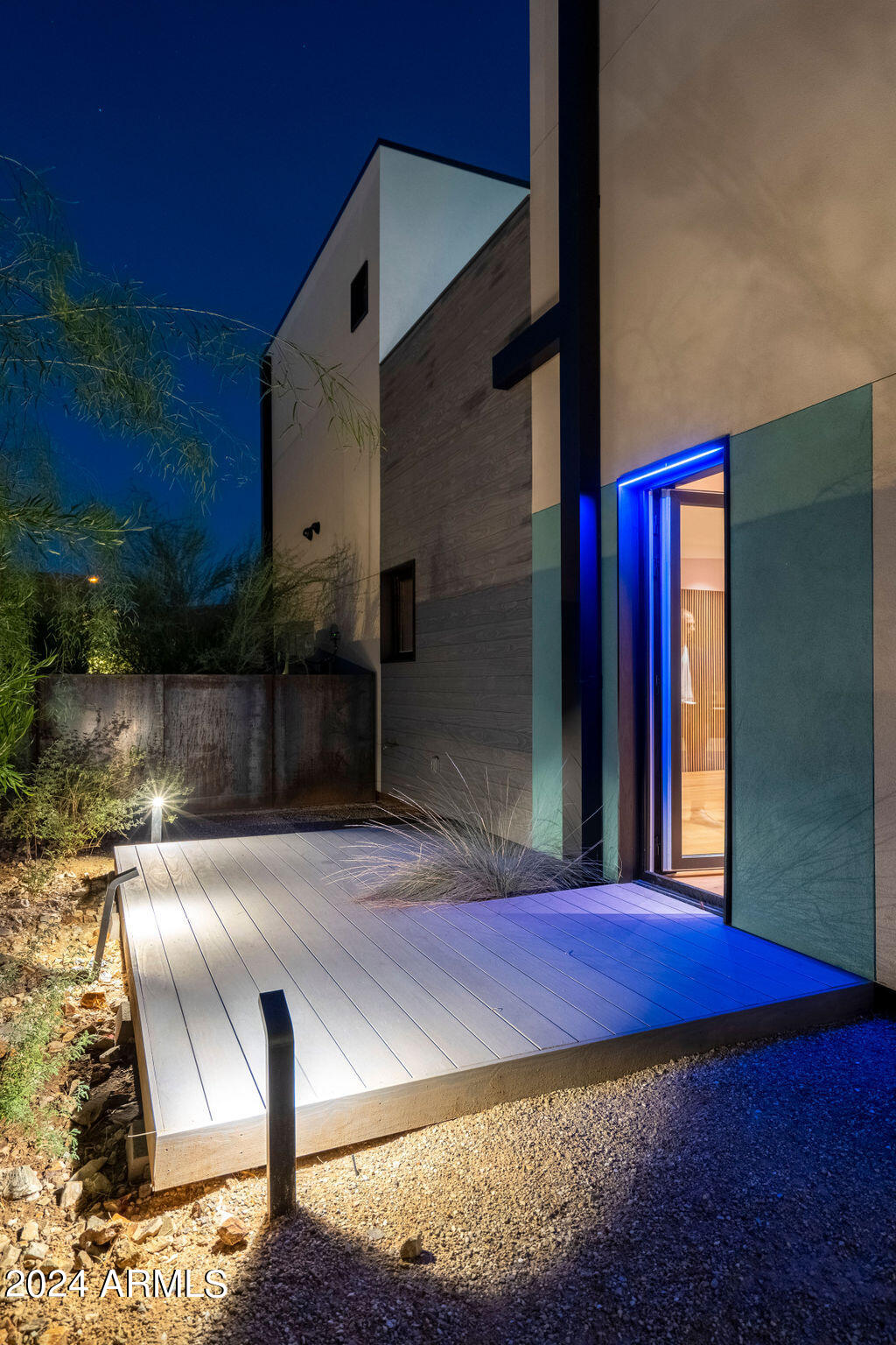 1740 E OCOTILLO Road # 3