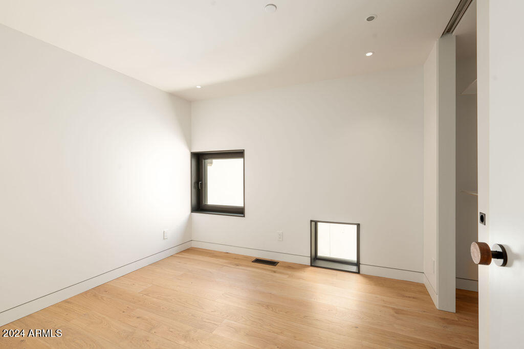 1740 E OCOTILLO Road # 3
