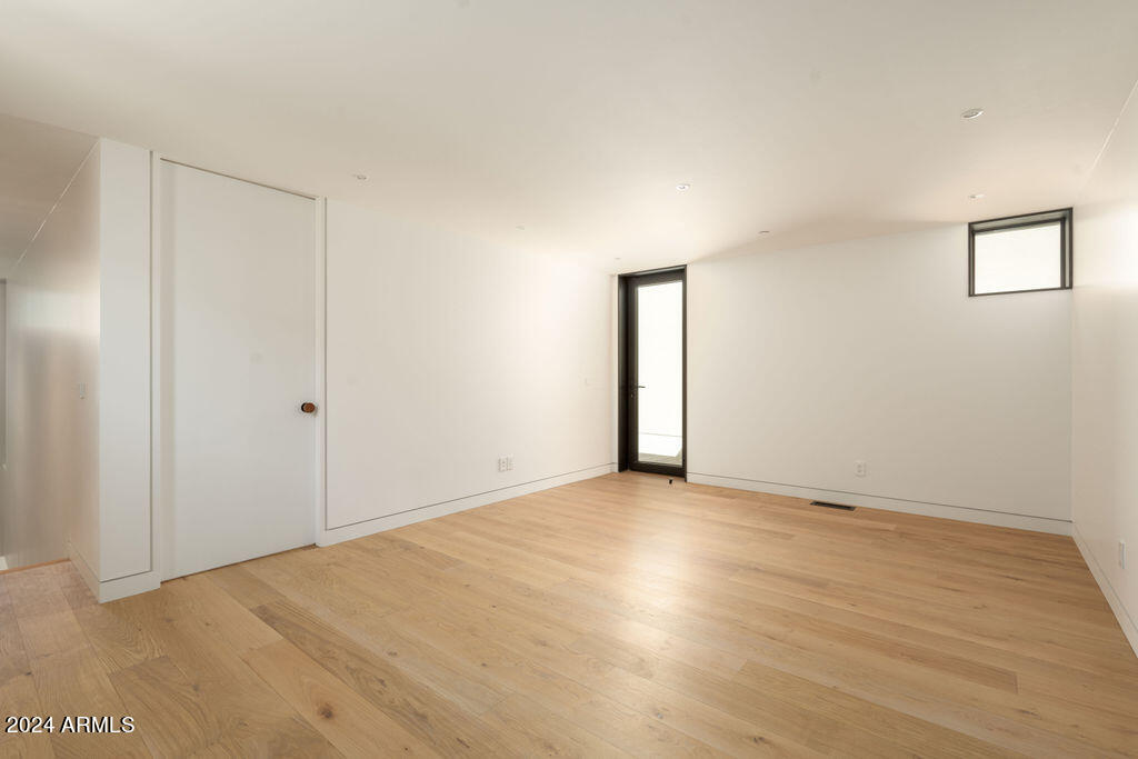 1740 E OCOTILLO Road # 3