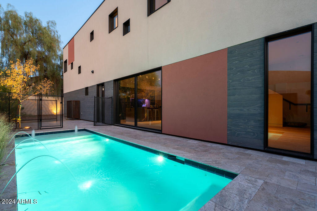 1740 E OCOTILLO Road # 4