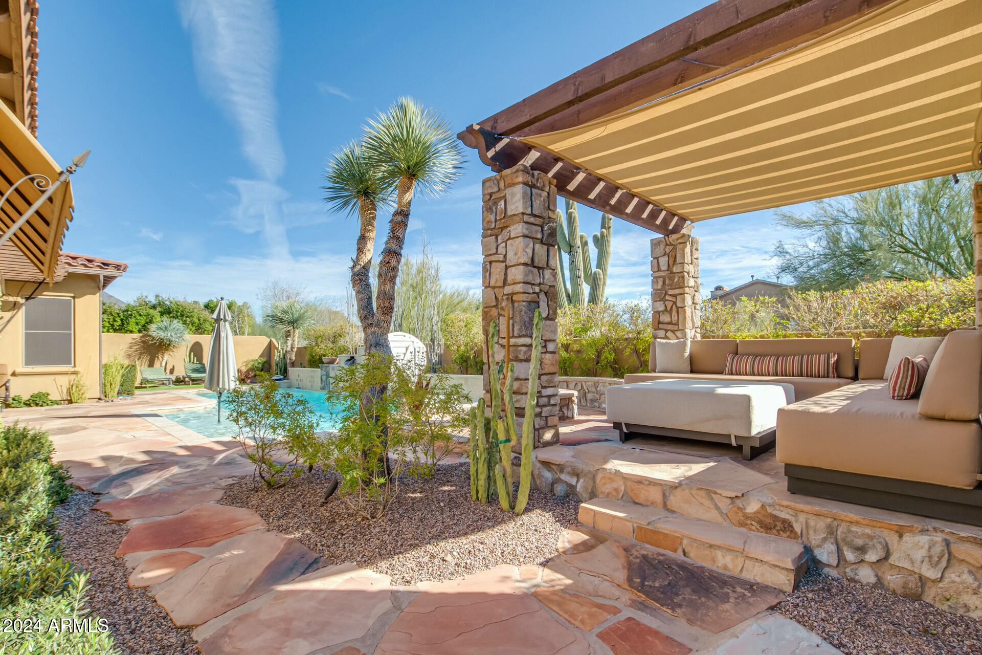 9413 E DESERT VILLAGE Drive