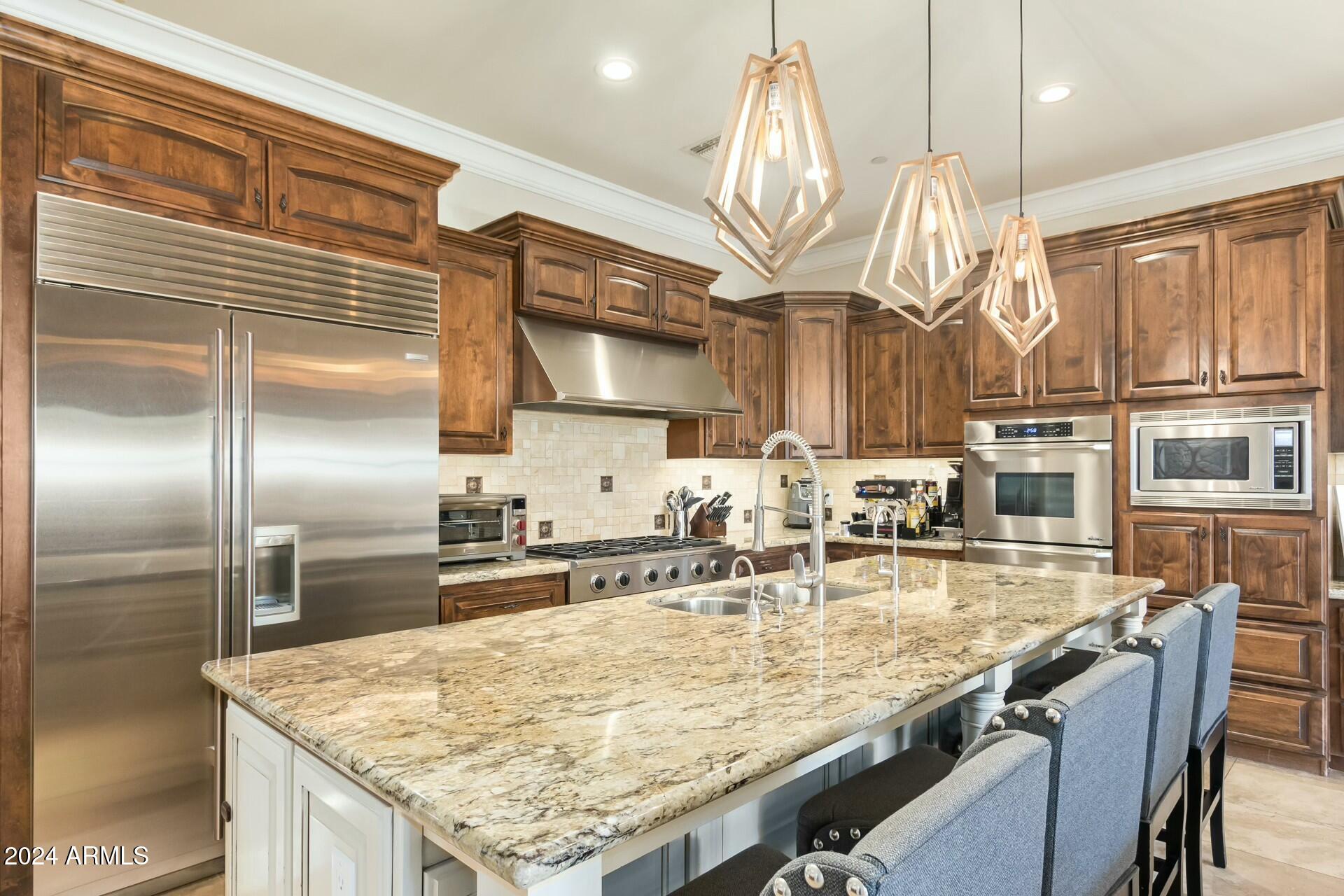 9413 E DESERT VILLAGE Drive