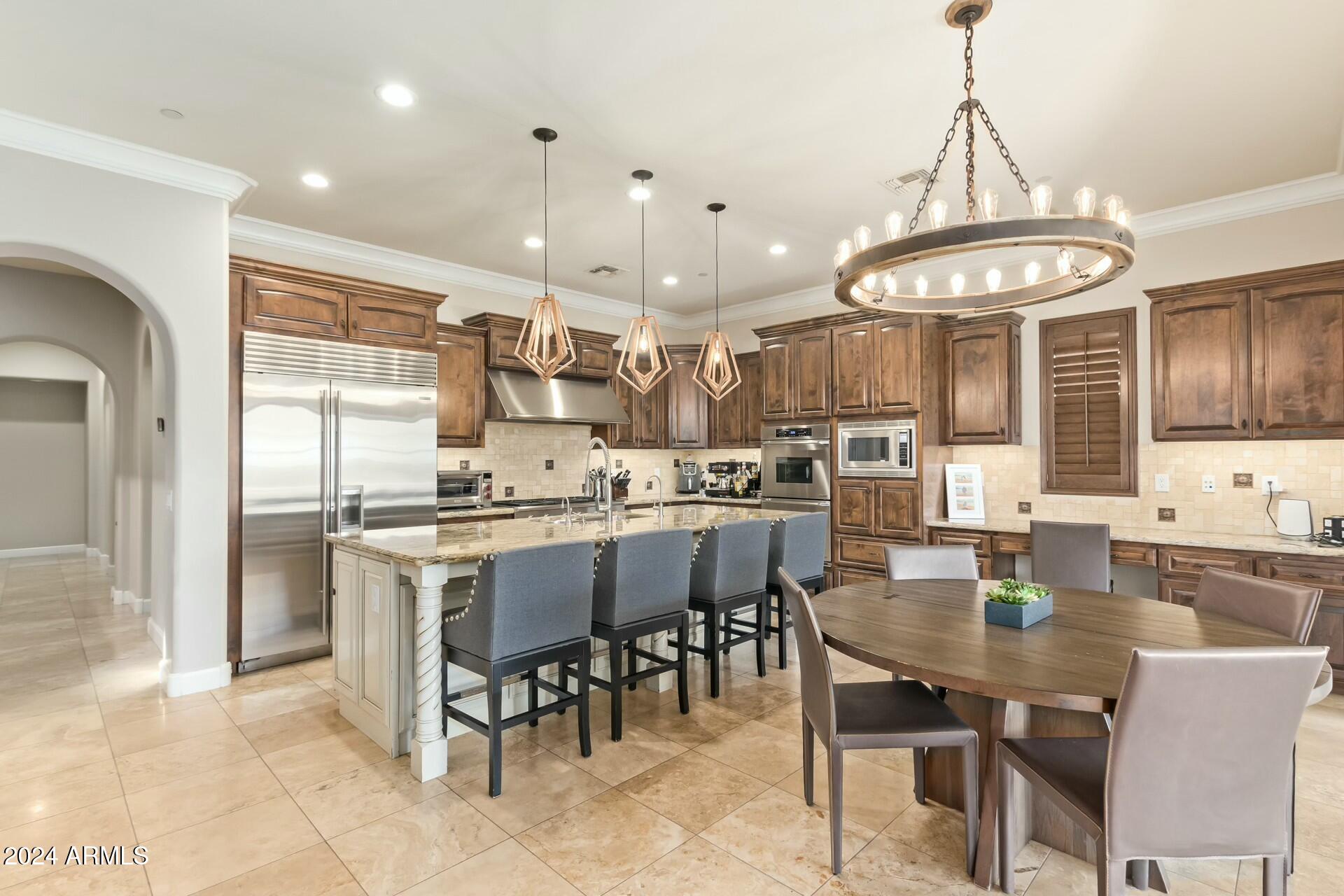 9413 E DESERT VILLAGE Drive