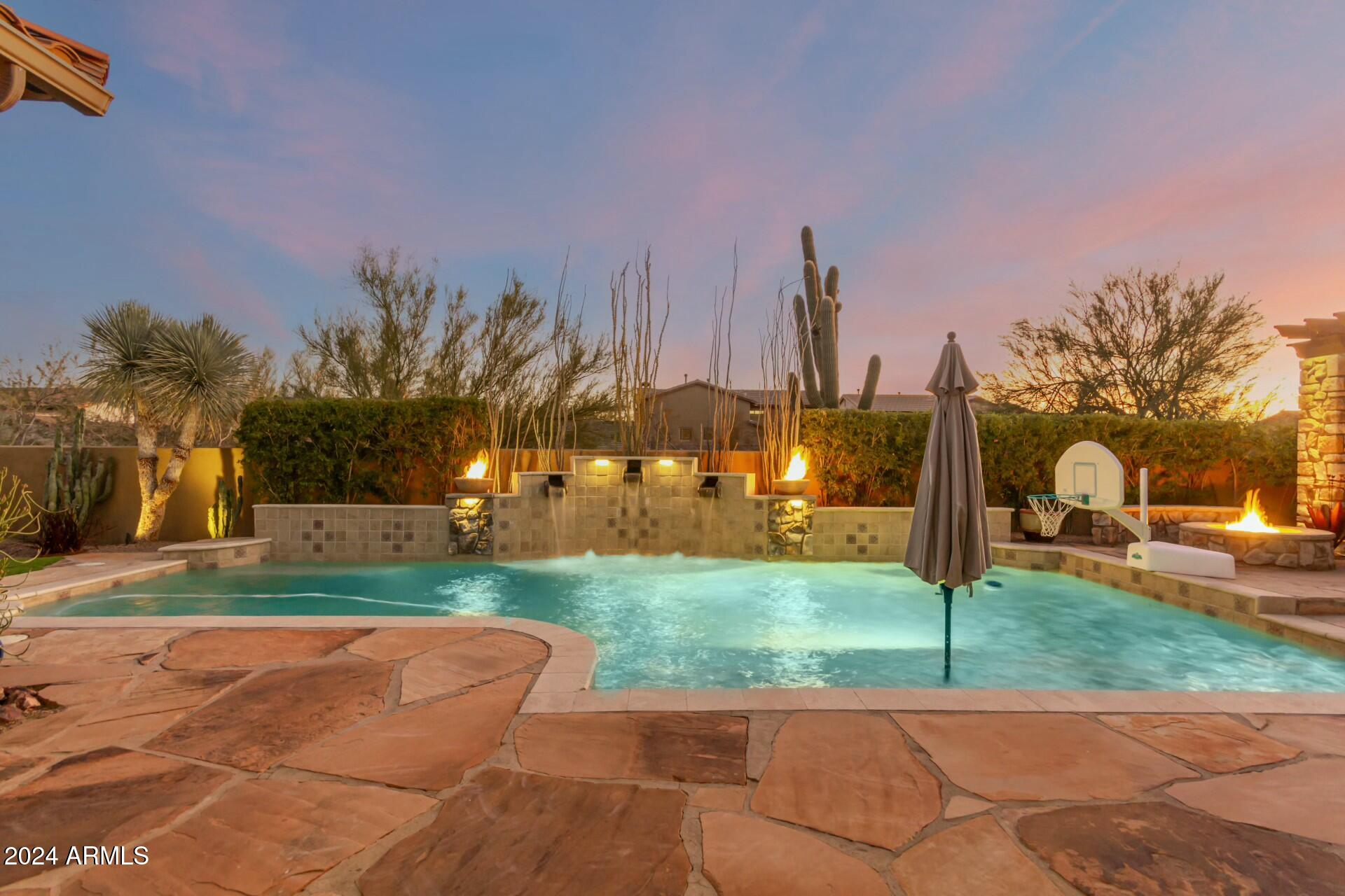 9413 E DESERT VILLAGE Drive