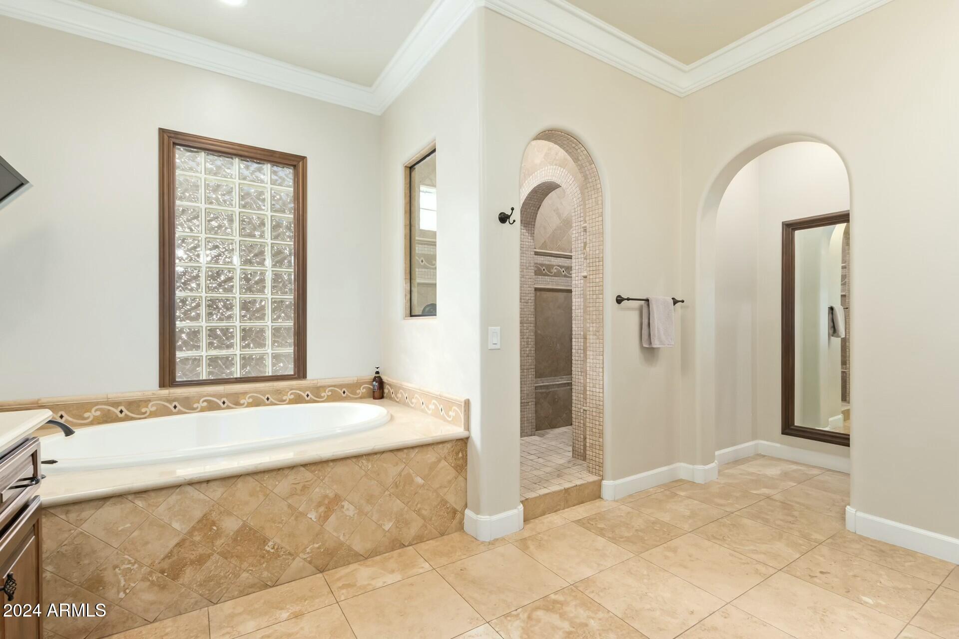 9413 E DESERT VILLAGE Drive