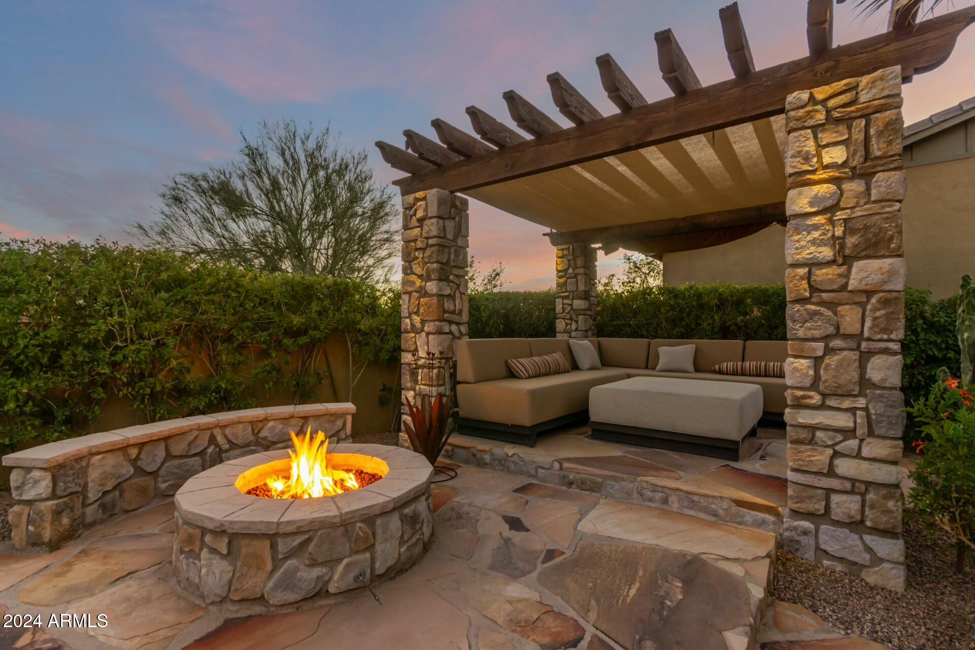 9413 E DESERT VILLAGE Drive