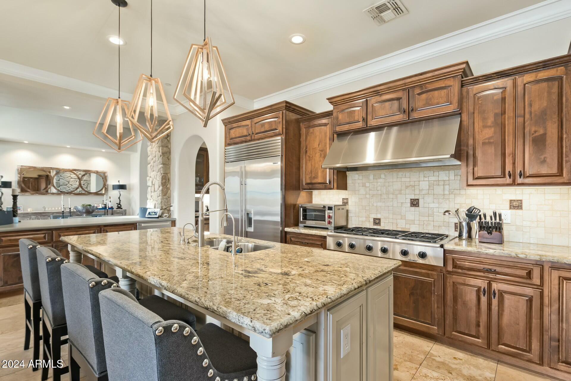 9413 E DESERT VILLAGE Drive