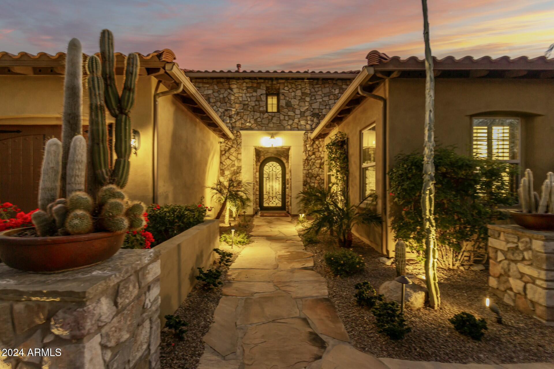 9413 E DESERT VILLAGE Drive