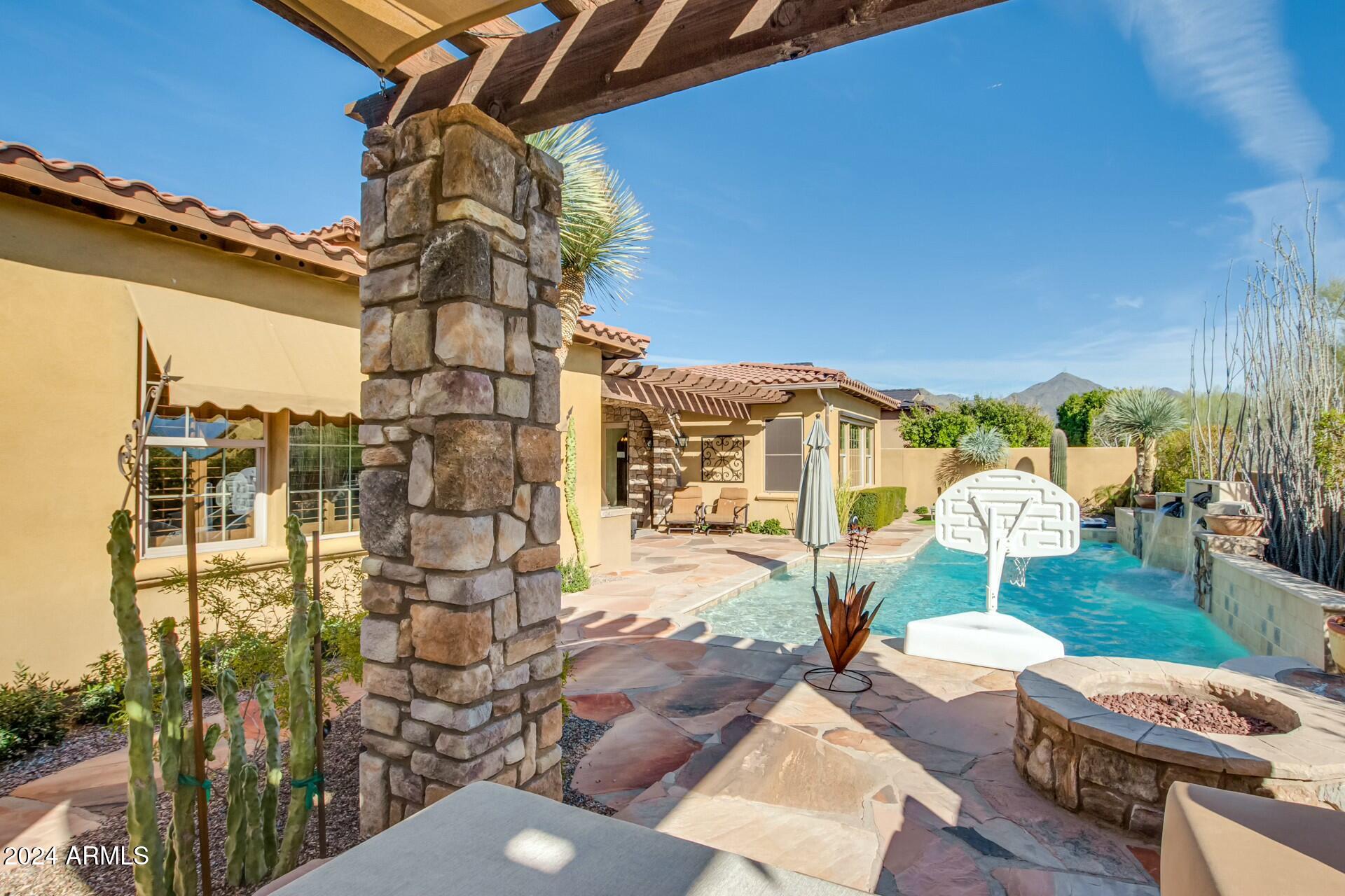 9413 E DESERT VILLAGE Drive