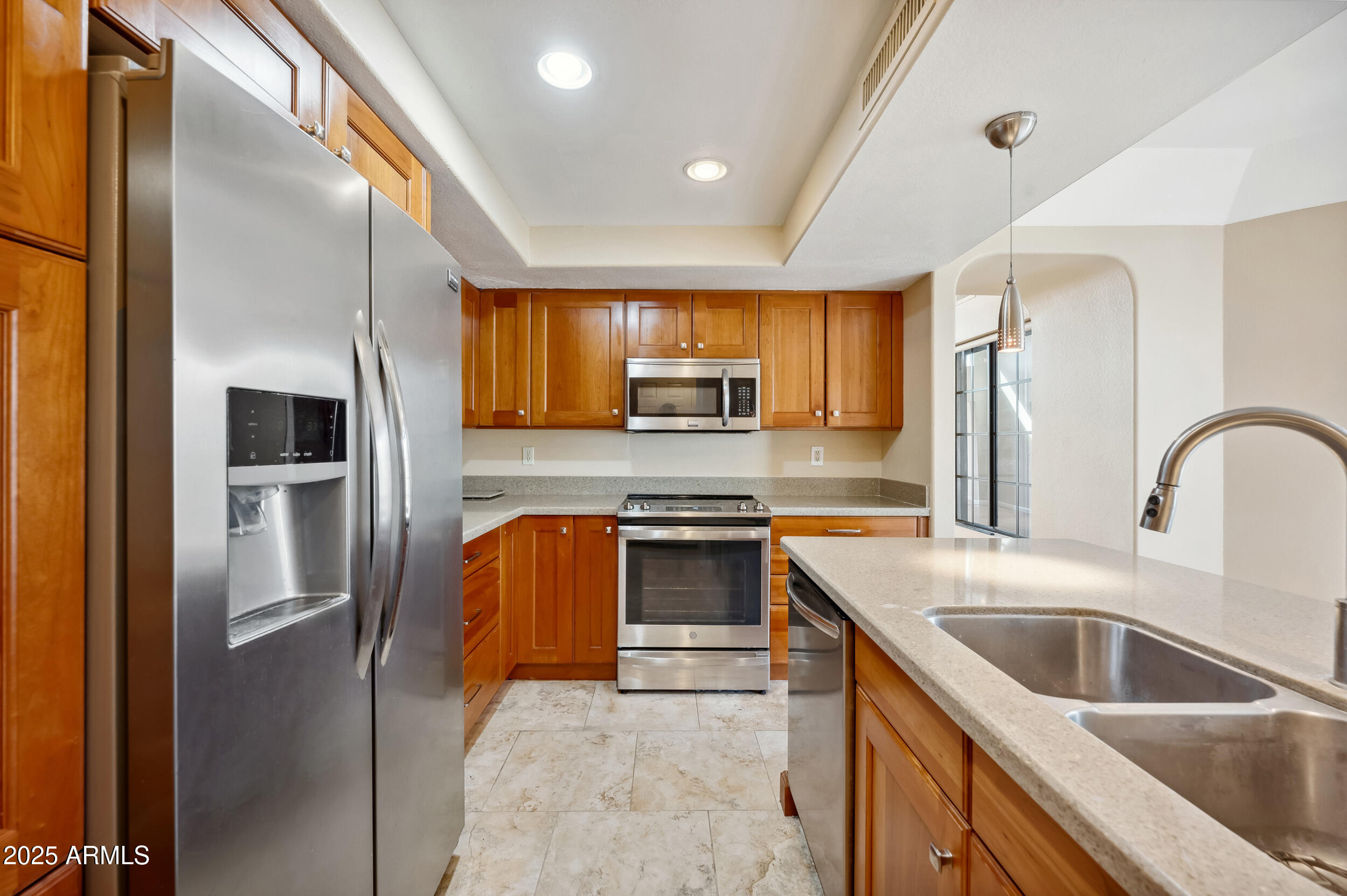 8881 E MEADOW HILL Drive