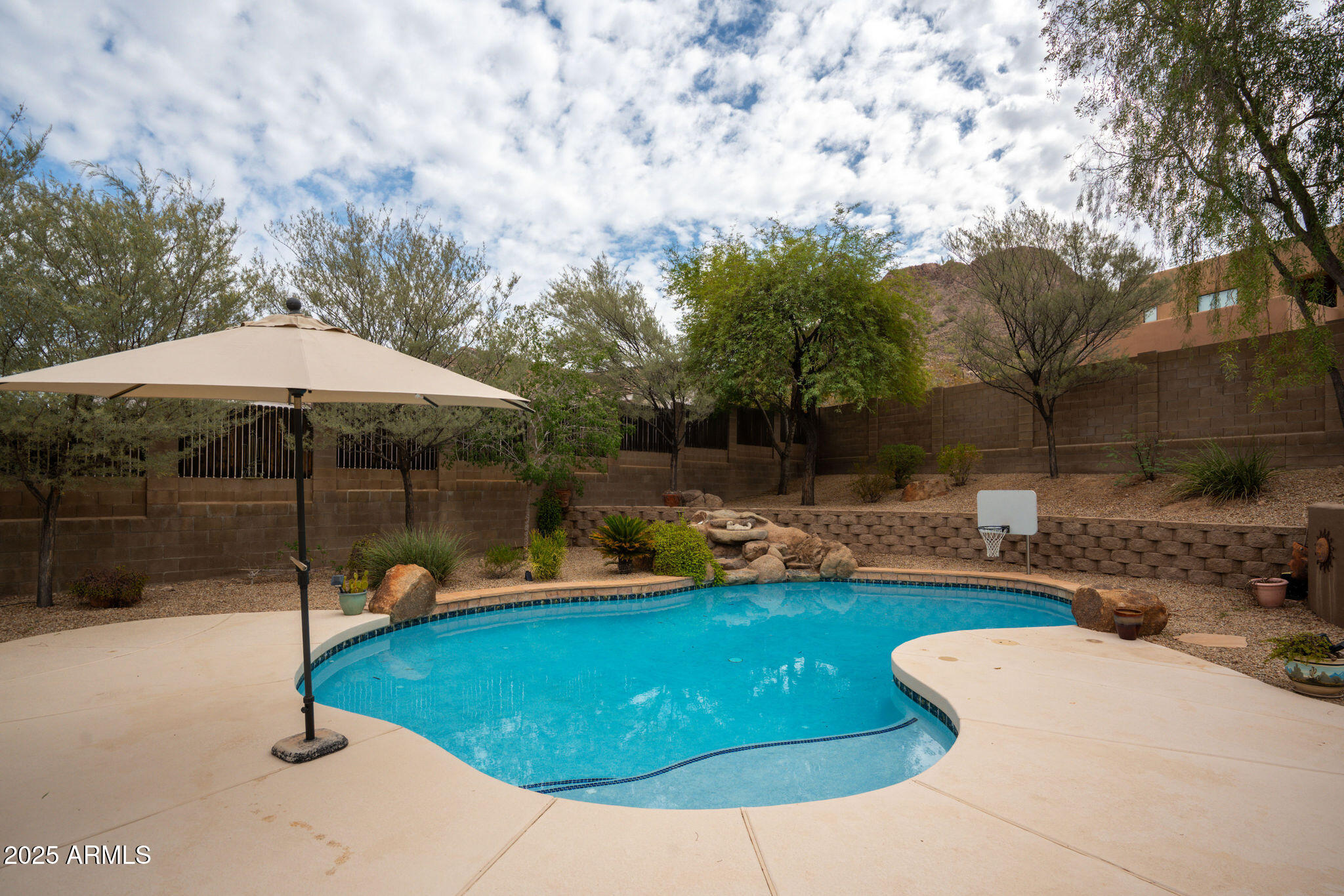 6336 W PASO Trail