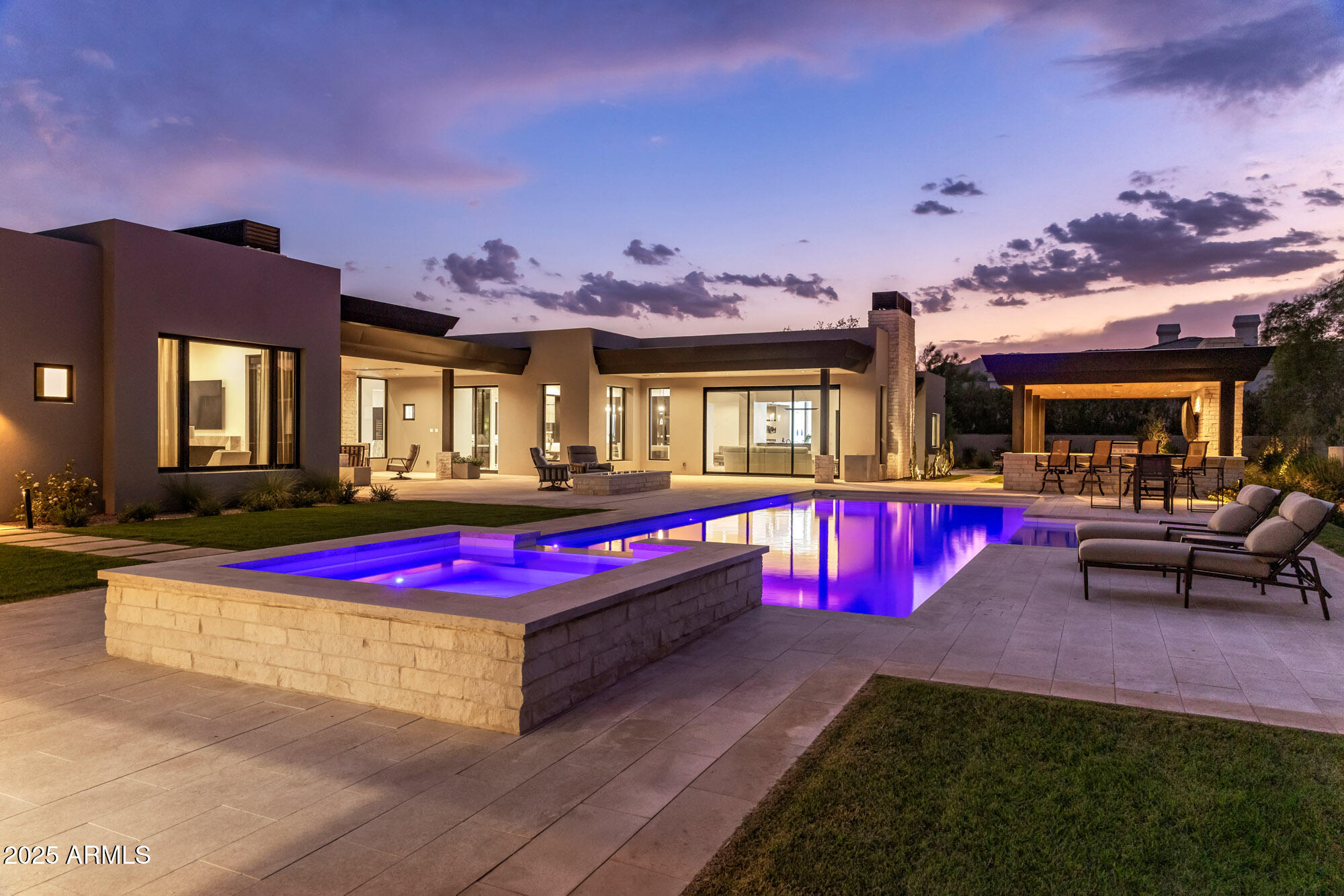 7044 E CHENEY Drive