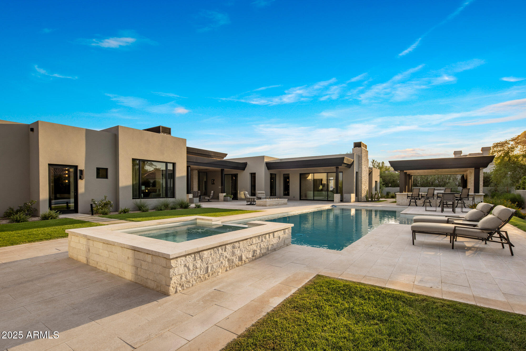 7044 E CHENEY Drive