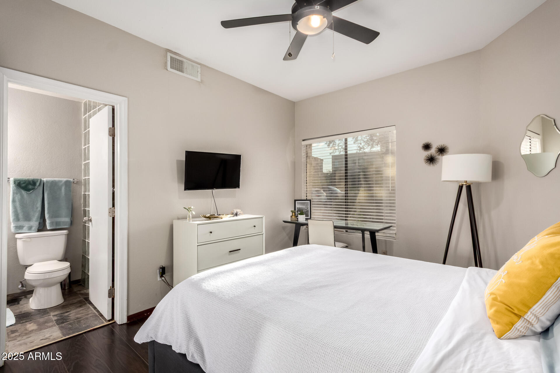 4201 N 20TH Street 115