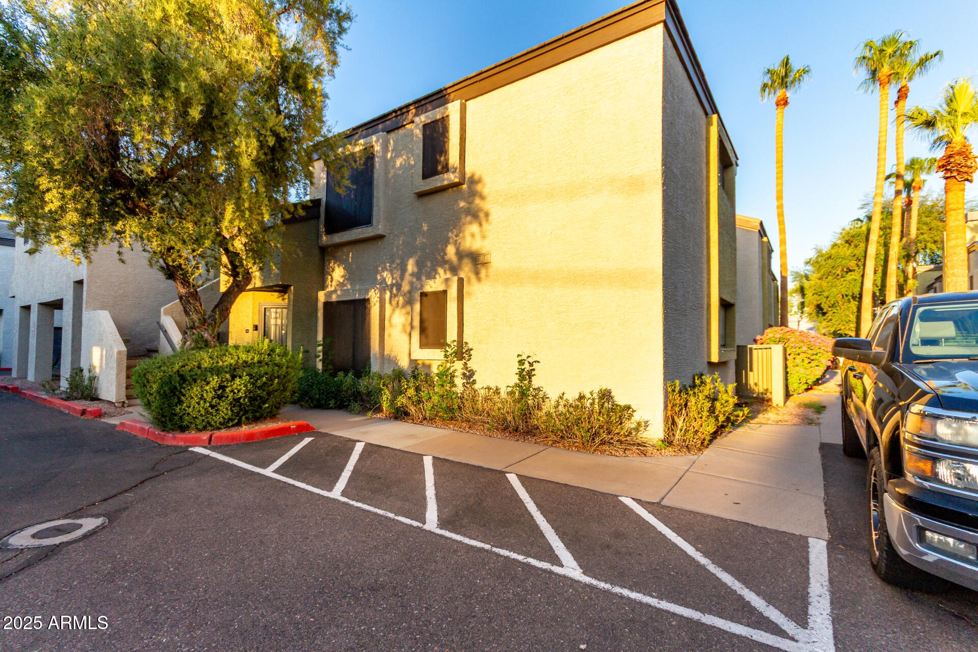 4201 N 20TH Street 115