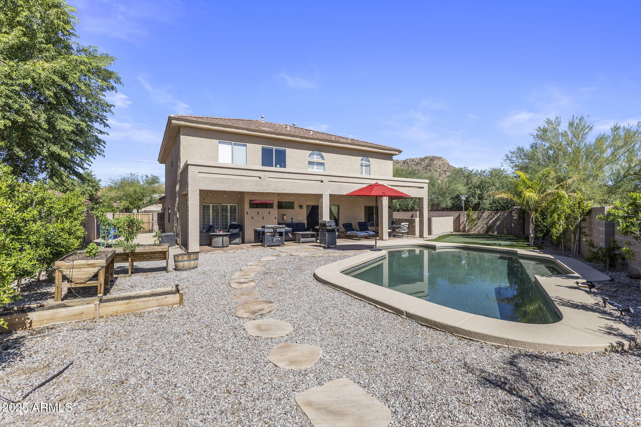 2405 W BARBIE Lane