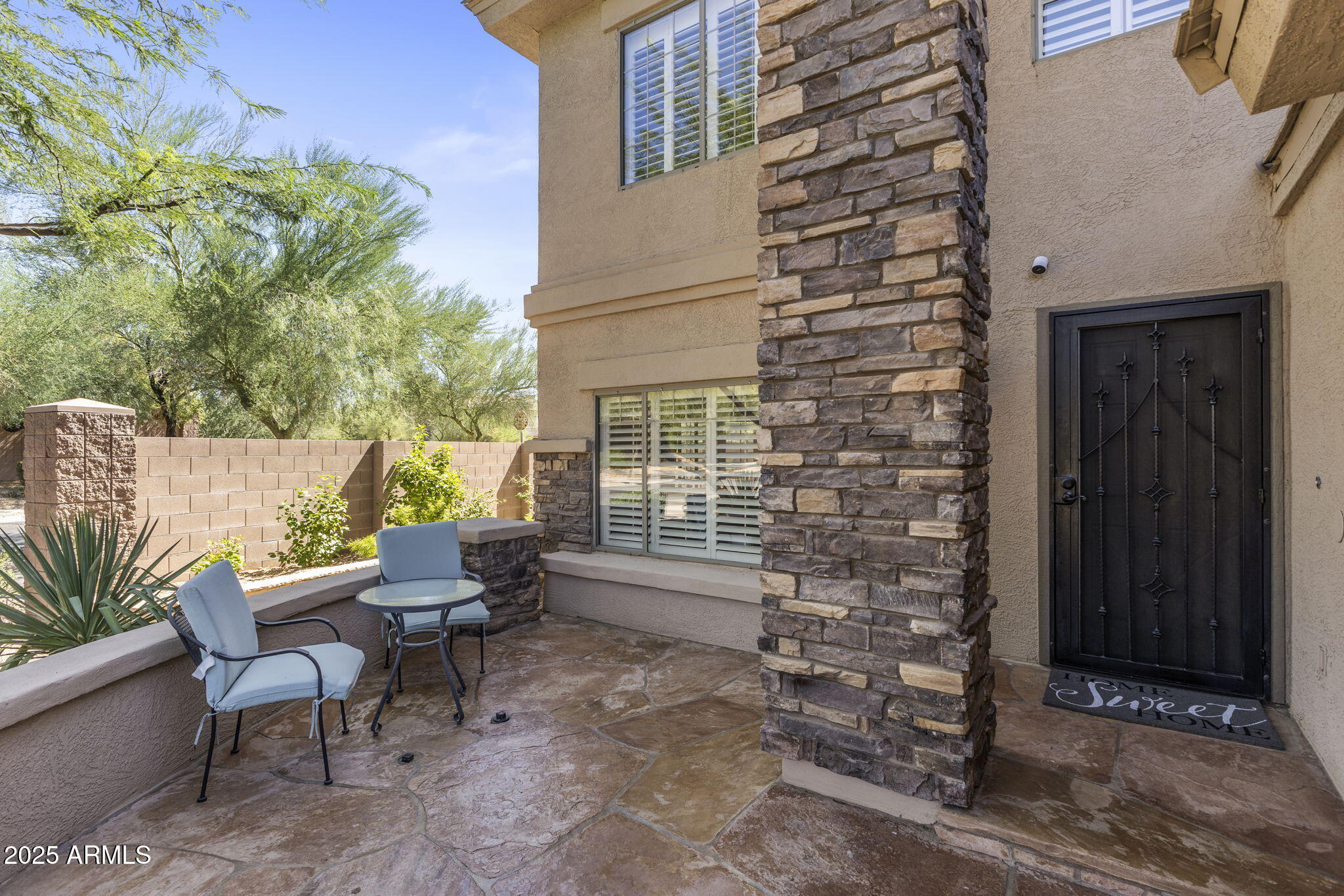 2405 W BARBIE Lane
