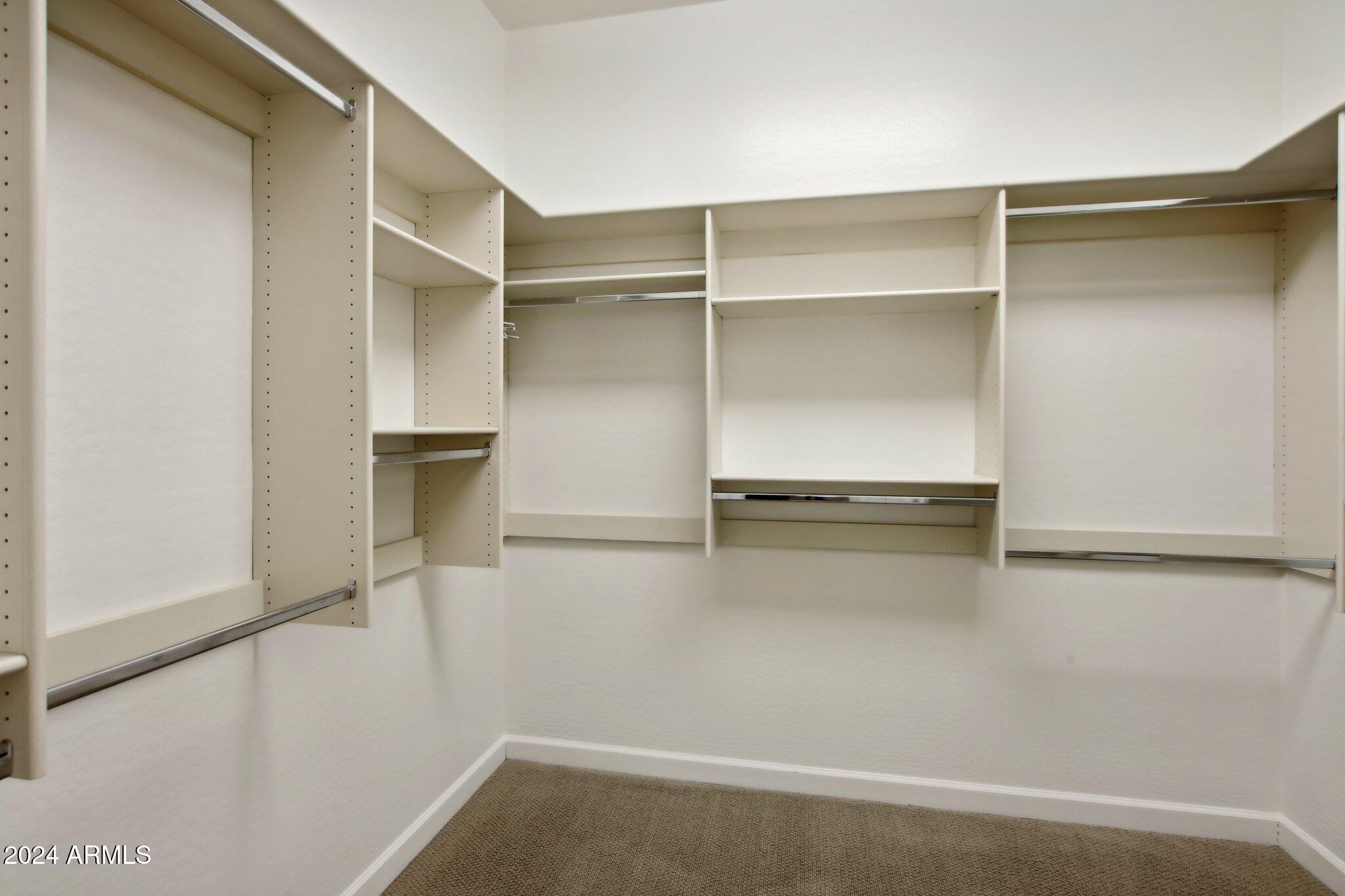 9344 E VIA DE VAQUERO Drive