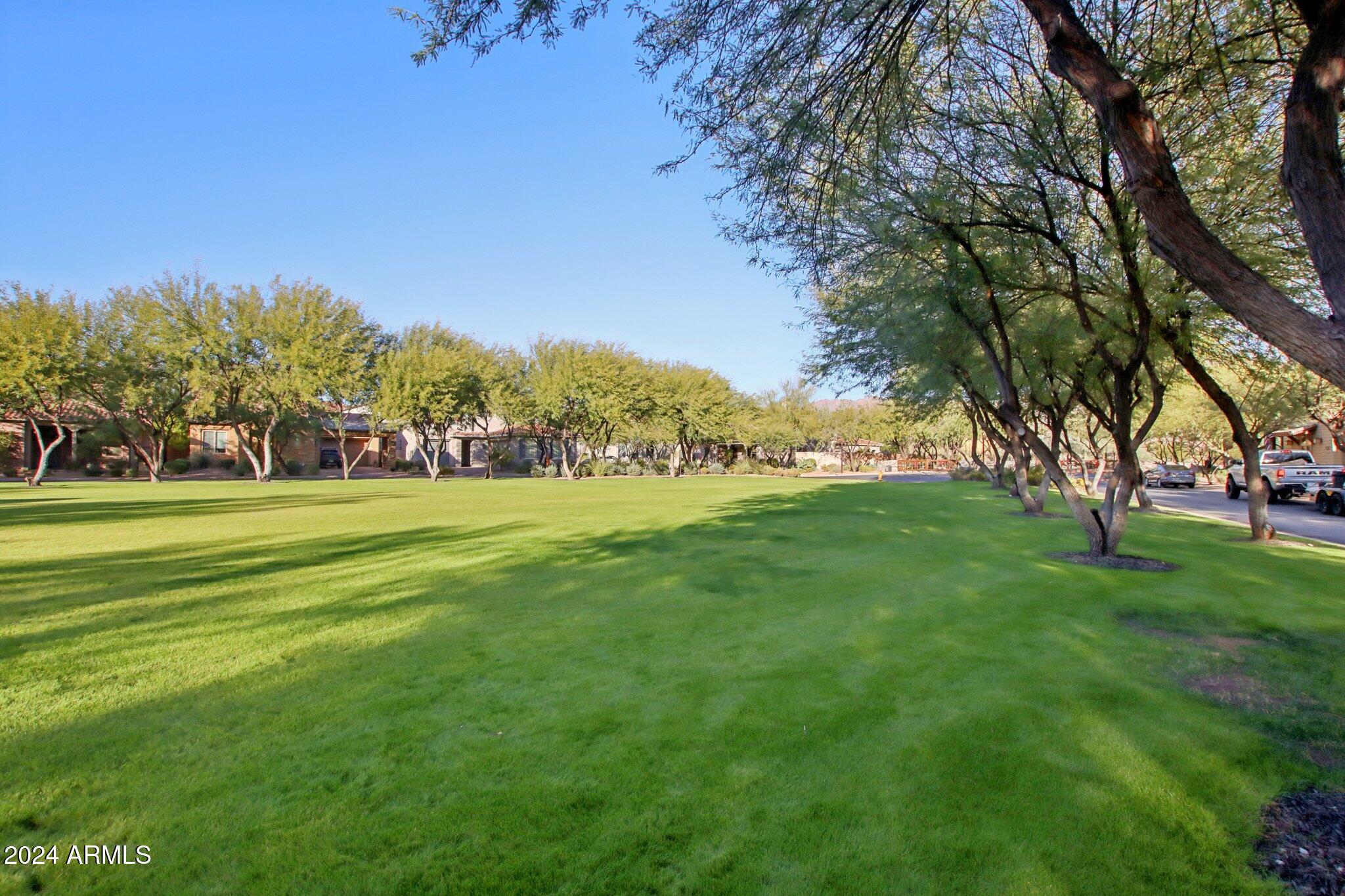 9344 E VIA DE VAQUERO Drive