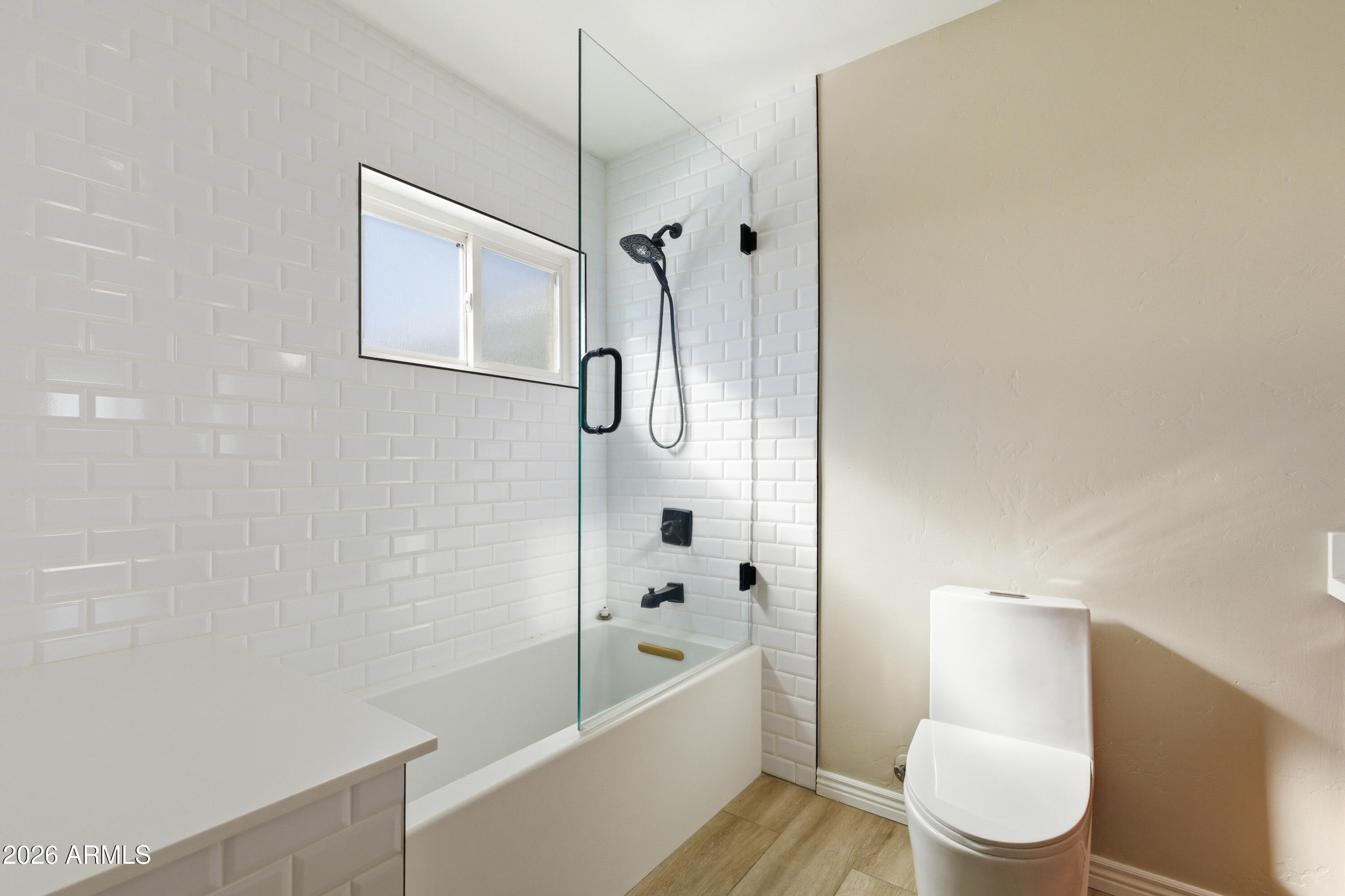 1919 E COOLIDGE Street E