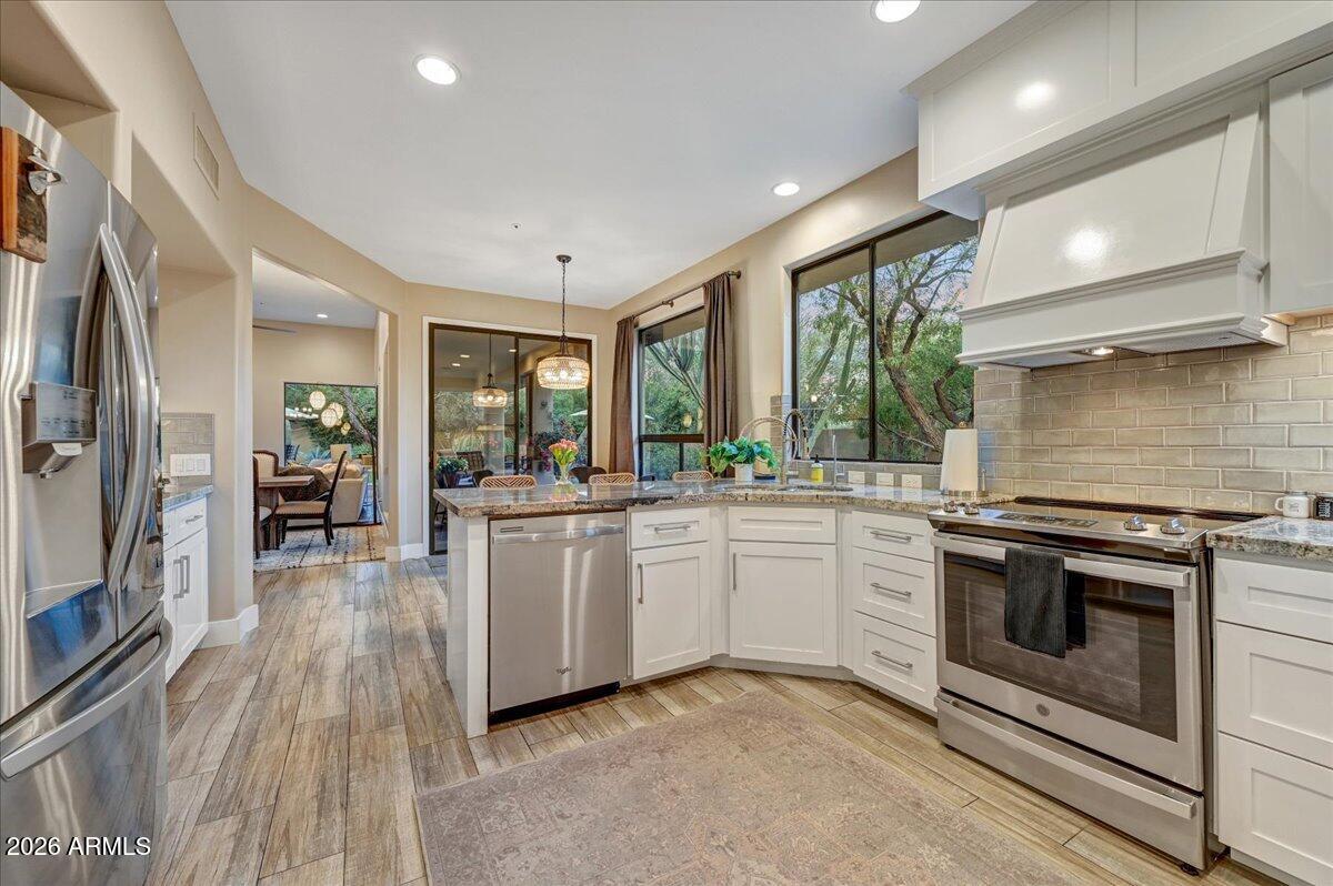 7500 E BOULDERS Parkway 79