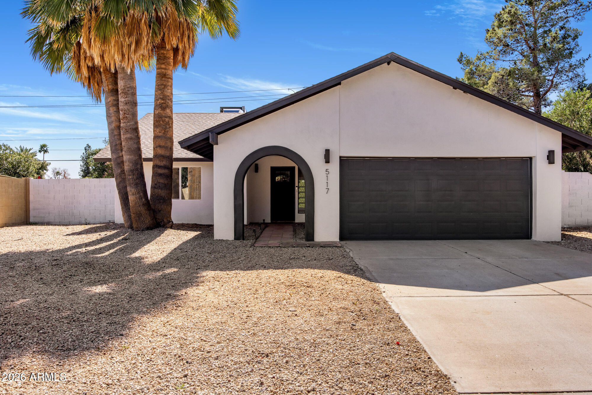 5117 E BECK Lane