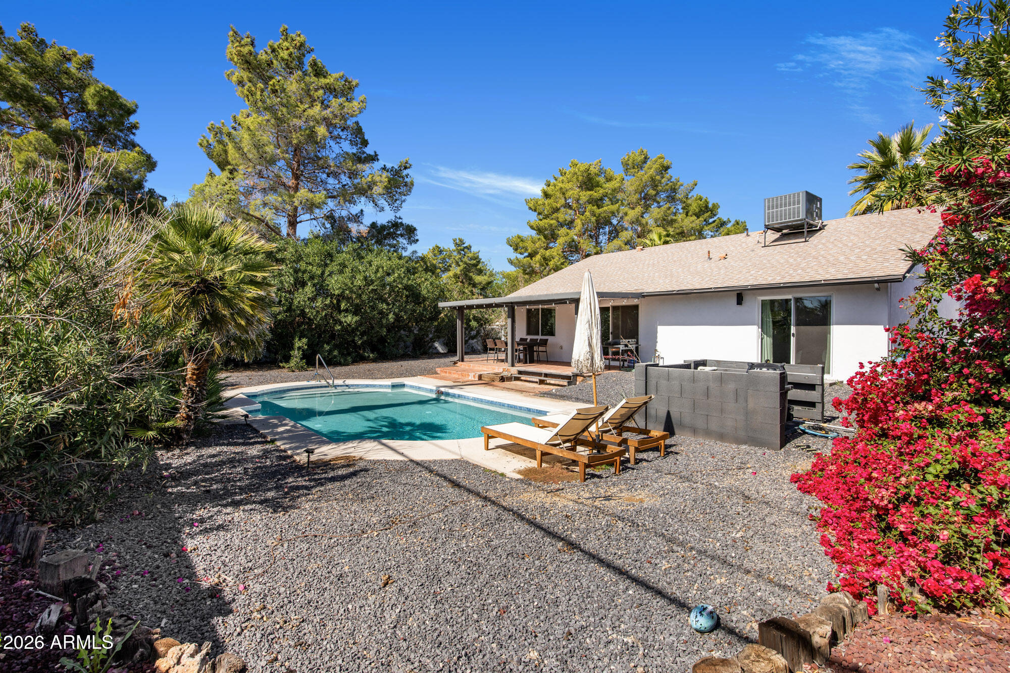 5117 E BECK Lane