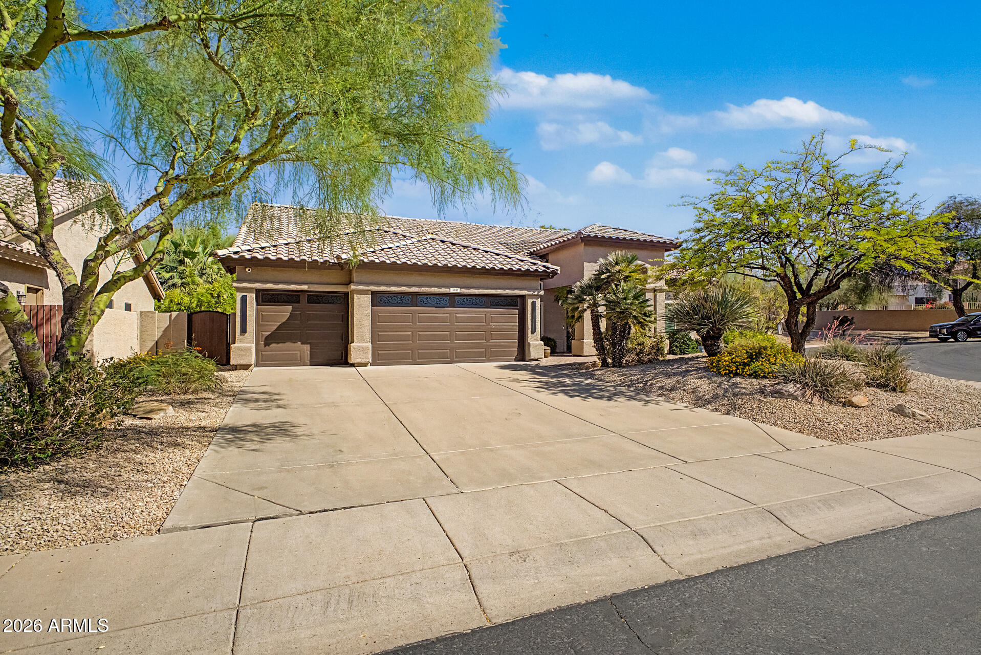 1247 E FRIESS Drive