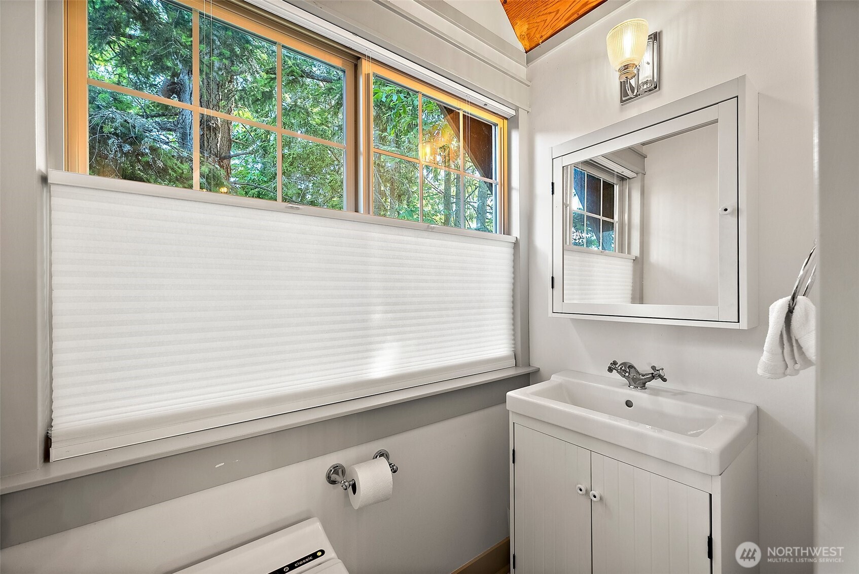 1234 Lake Sawyer Island