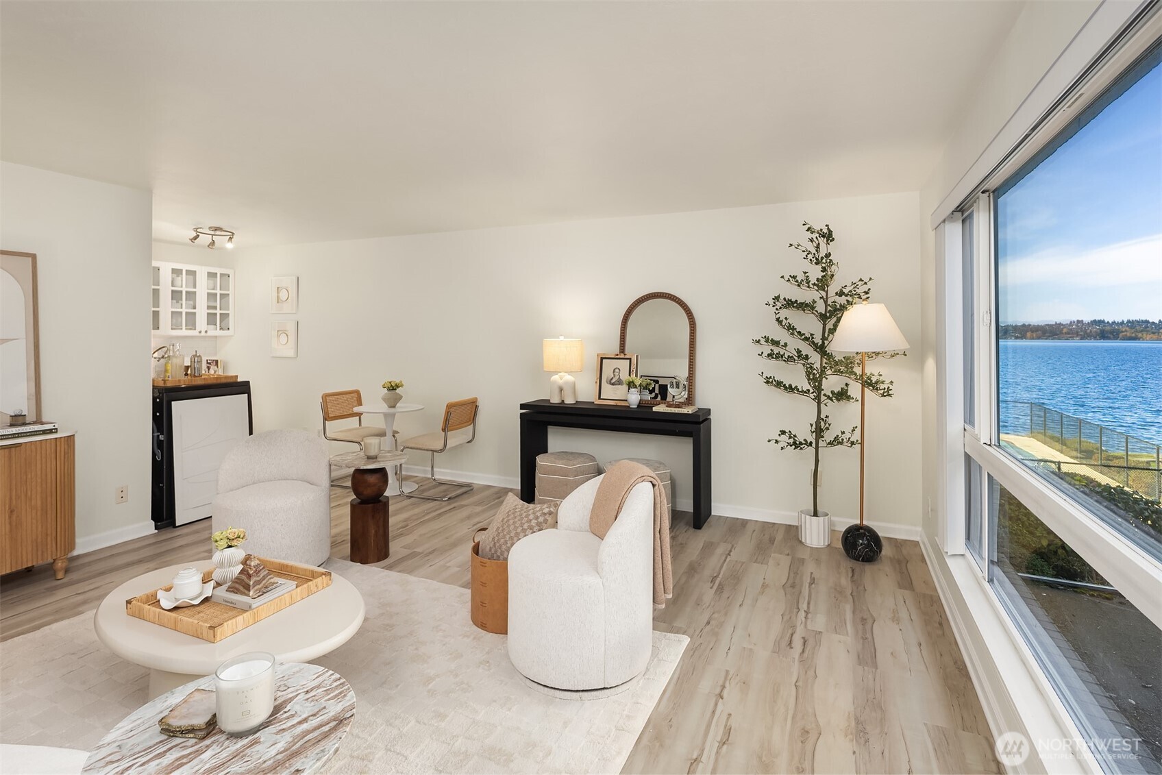 6225 Lake Washington Boulevard NE Unit: 208