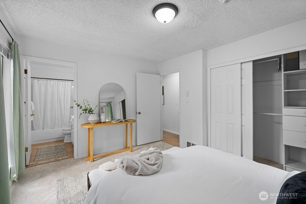 4811 180th Street SW Street SW Unit: D101