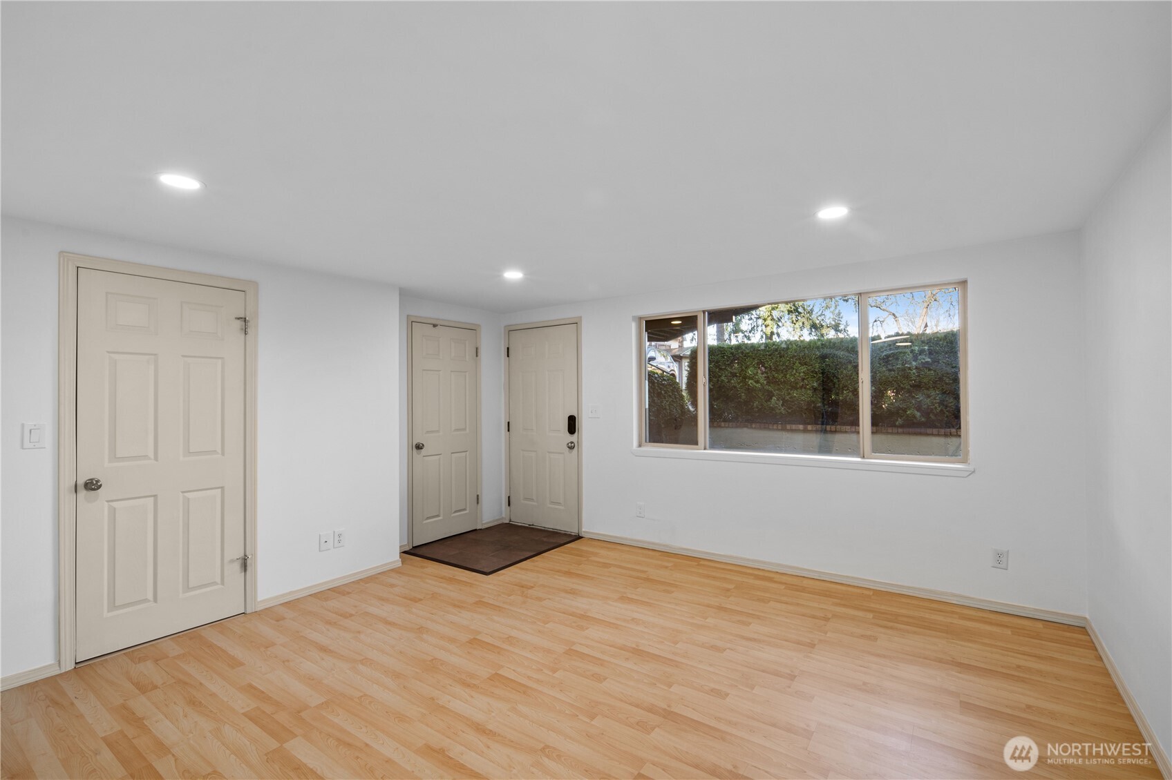 3834 175th Avenue NE Unit: 22