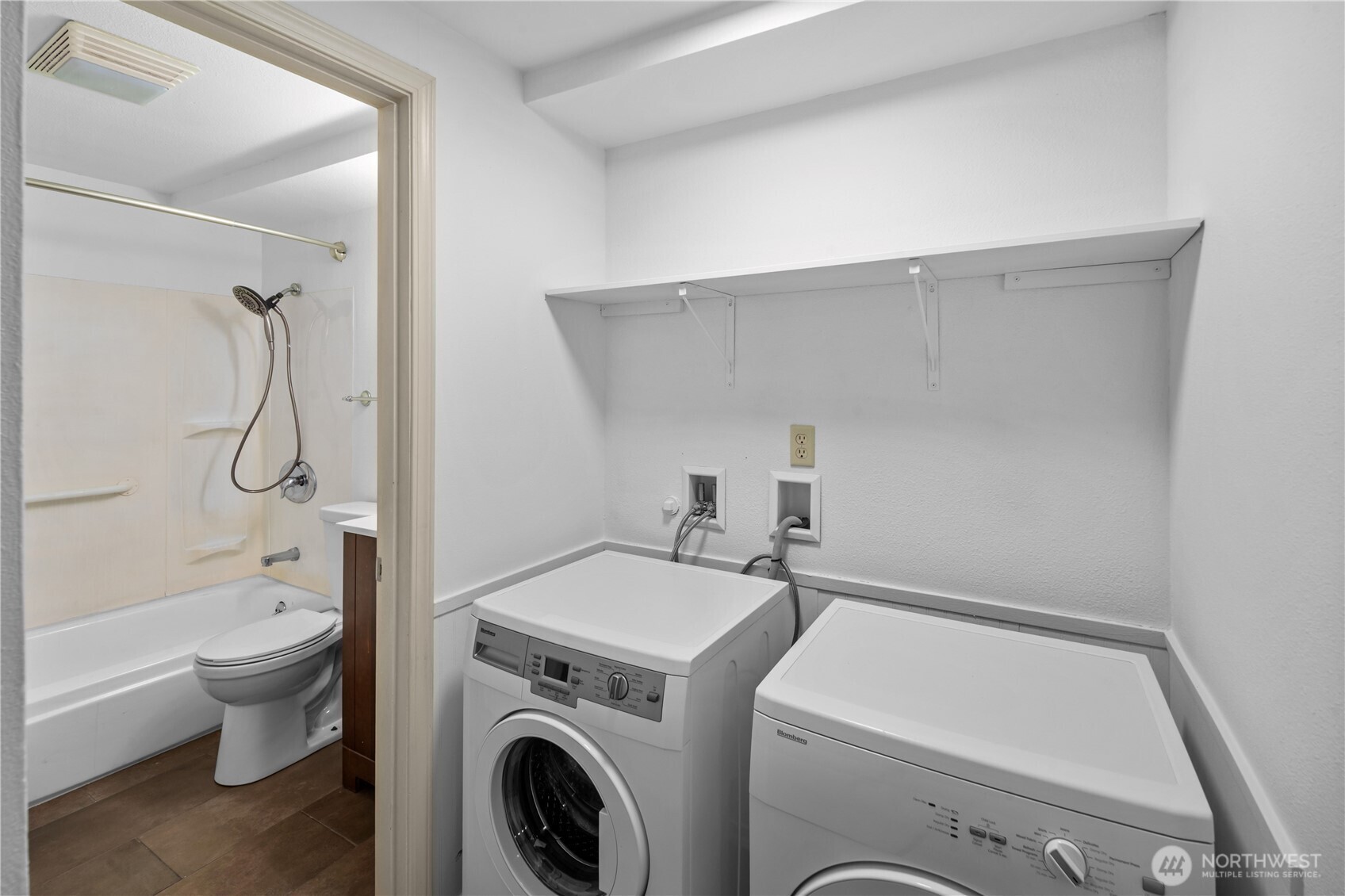 3834 175th Avenue NE Unit: 22