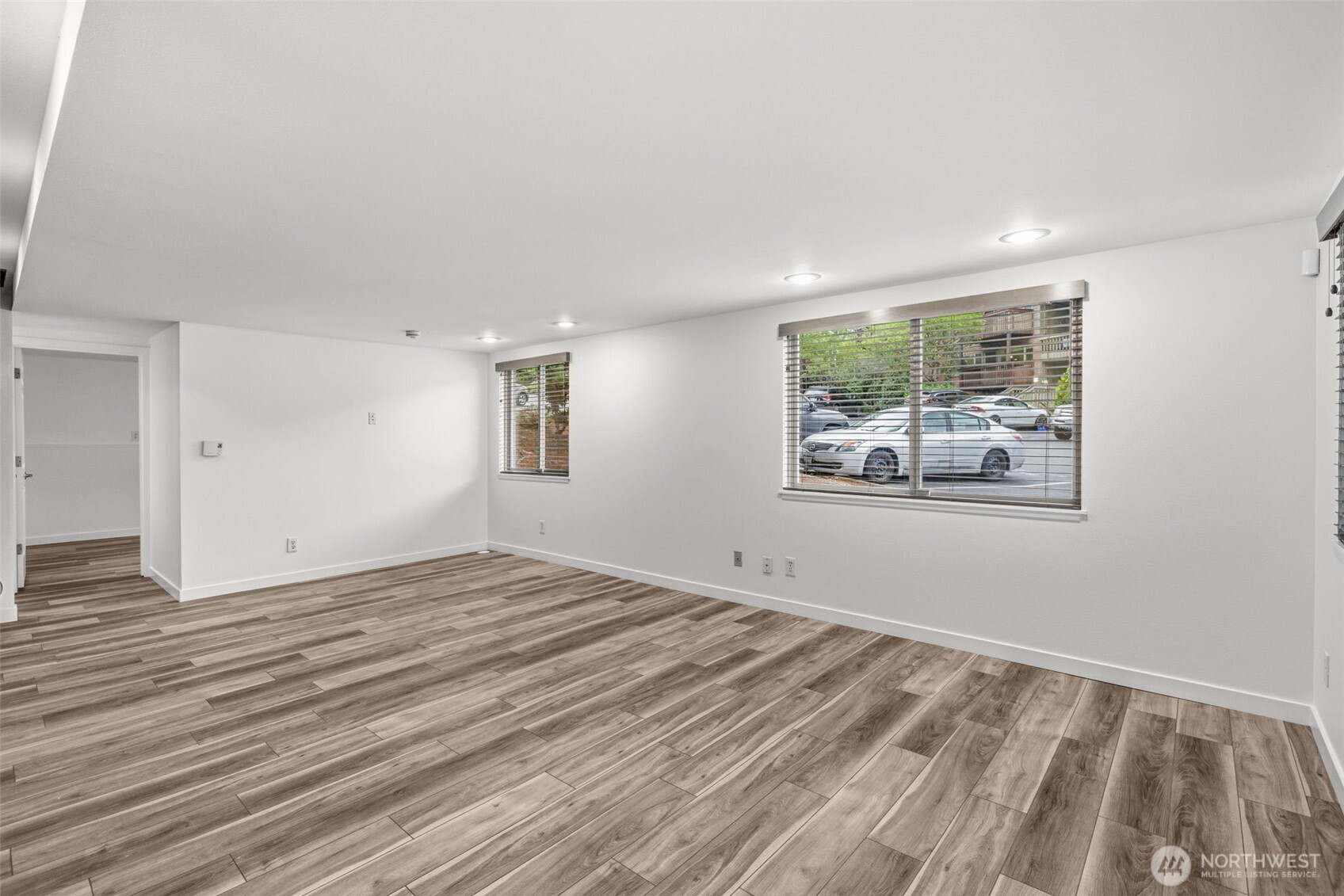 3834 175th Avenue NE Unit: H5
