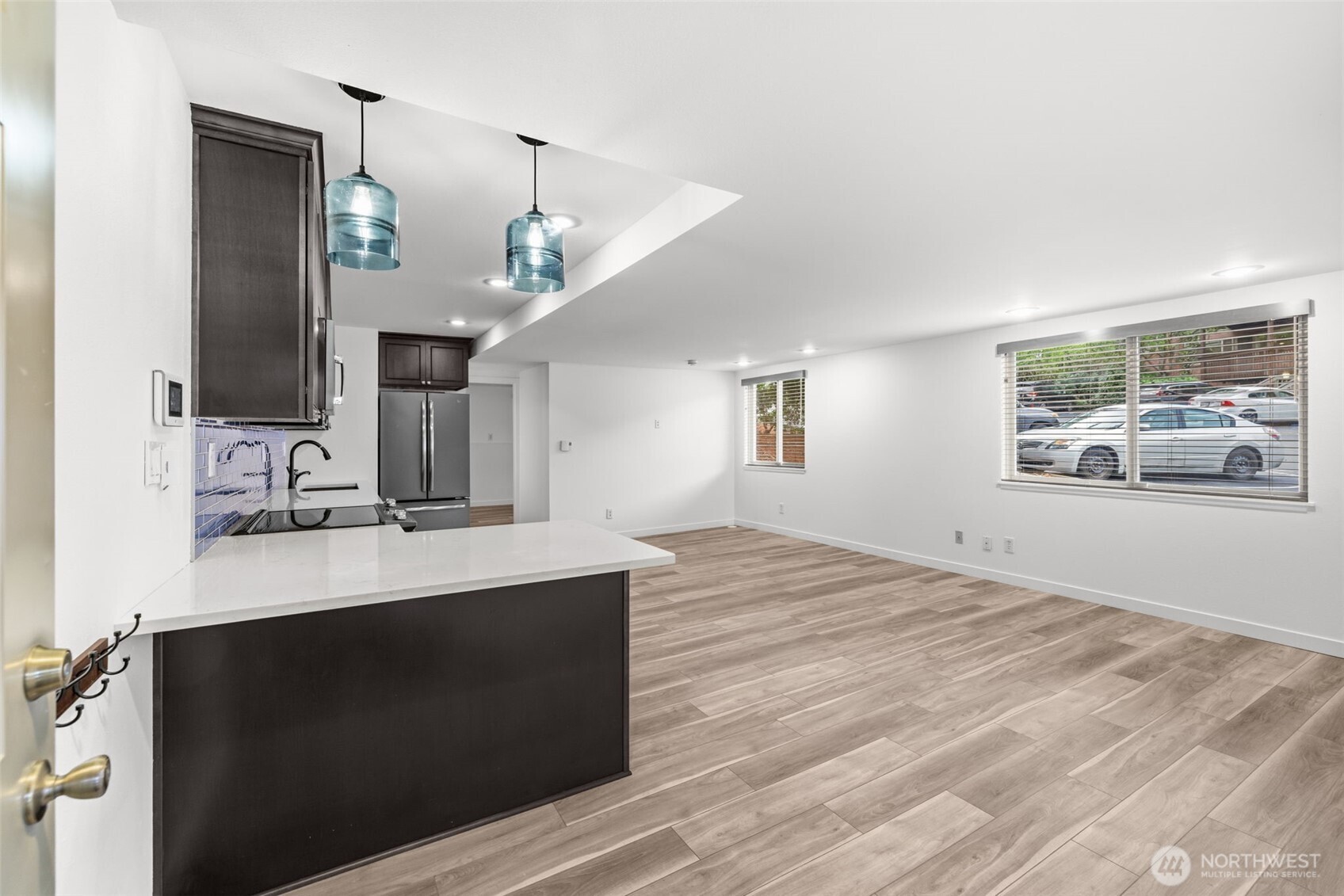 3834 175th Avenue NE Unit: H5
