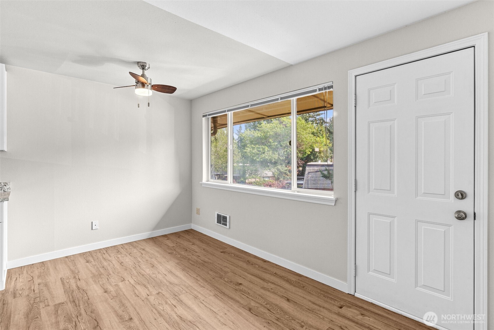 3834 175th Avenue NE Unit: A303