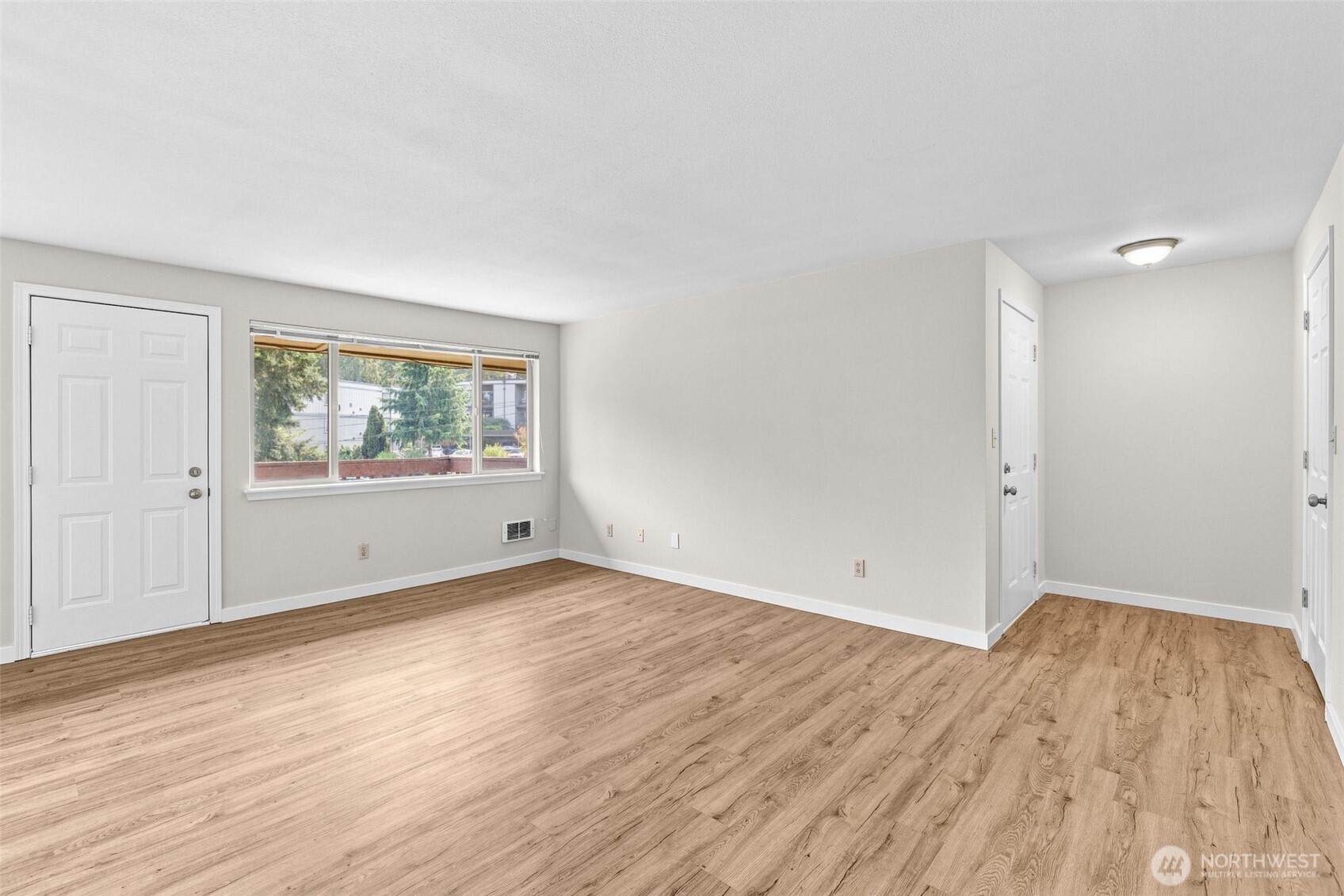 3834 175th Avenue NE Unit: A303