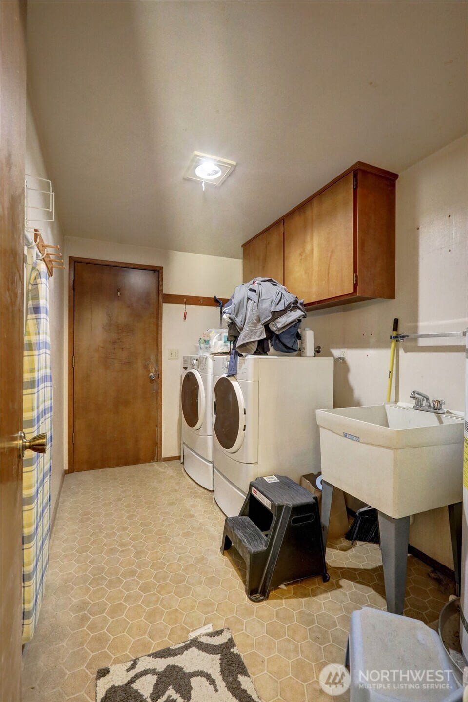 4205 Regency Place