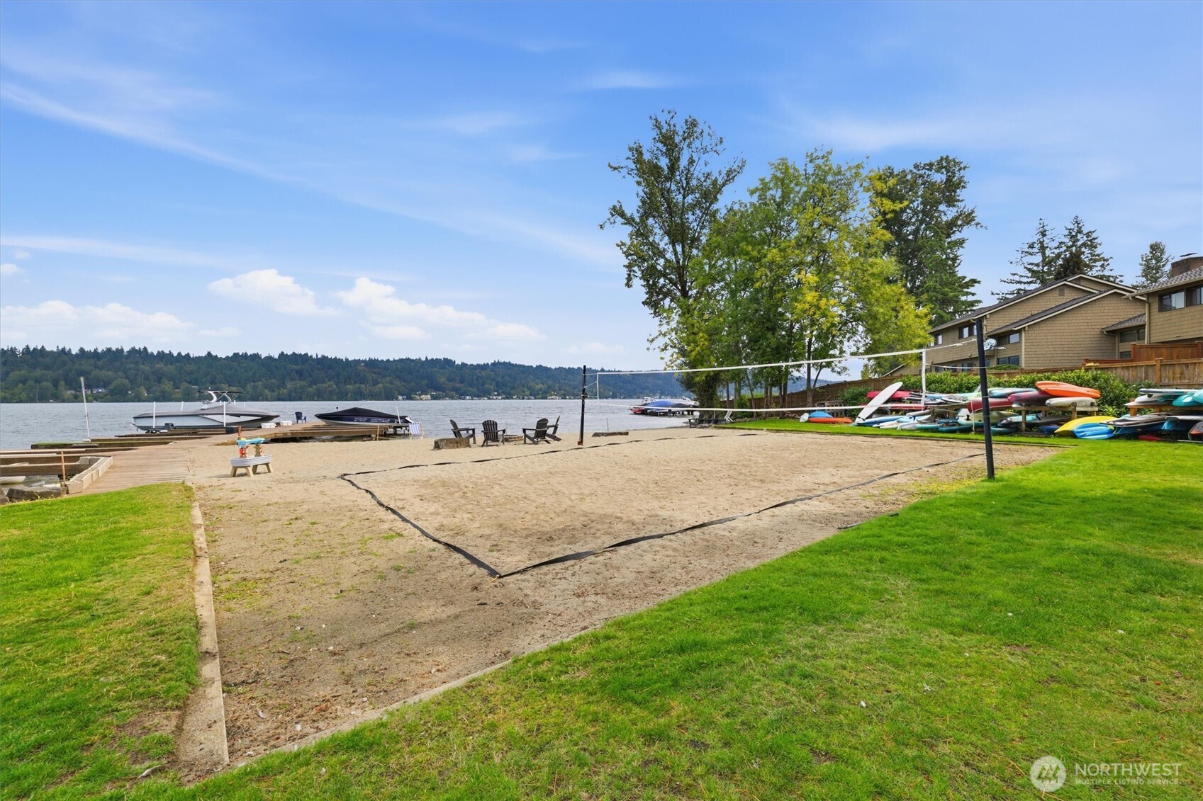 3834 175th Avenue NE Unit: E44