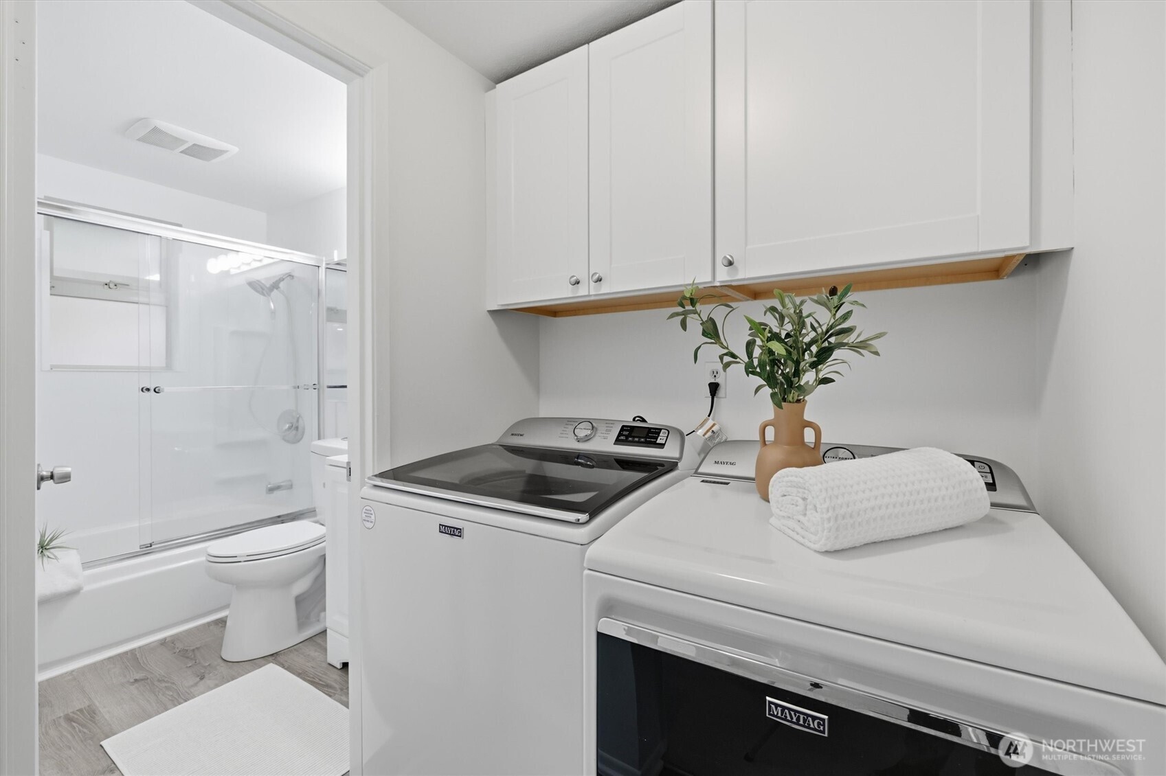 3834 175th Avenue NE Unit: E44