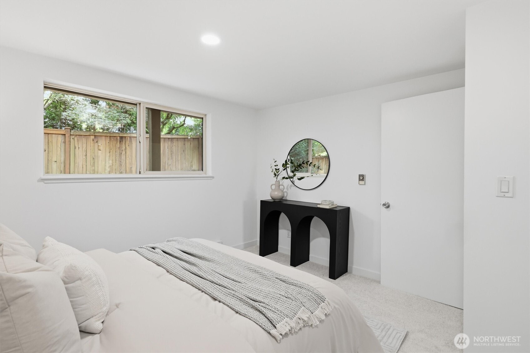 3834 175th Avenue NE Unit: E44