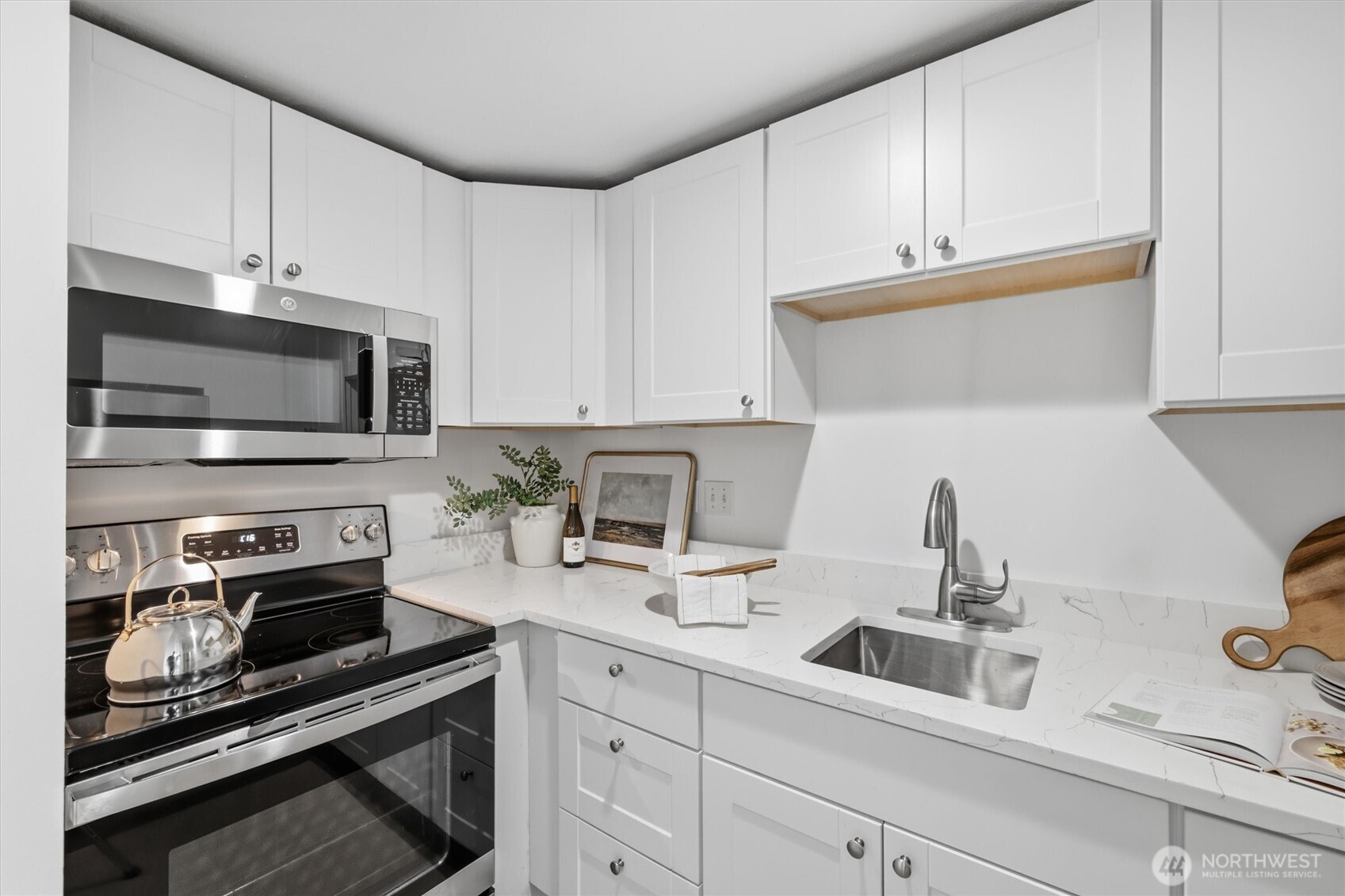 3834 175th Avenue NE Unit: E44
