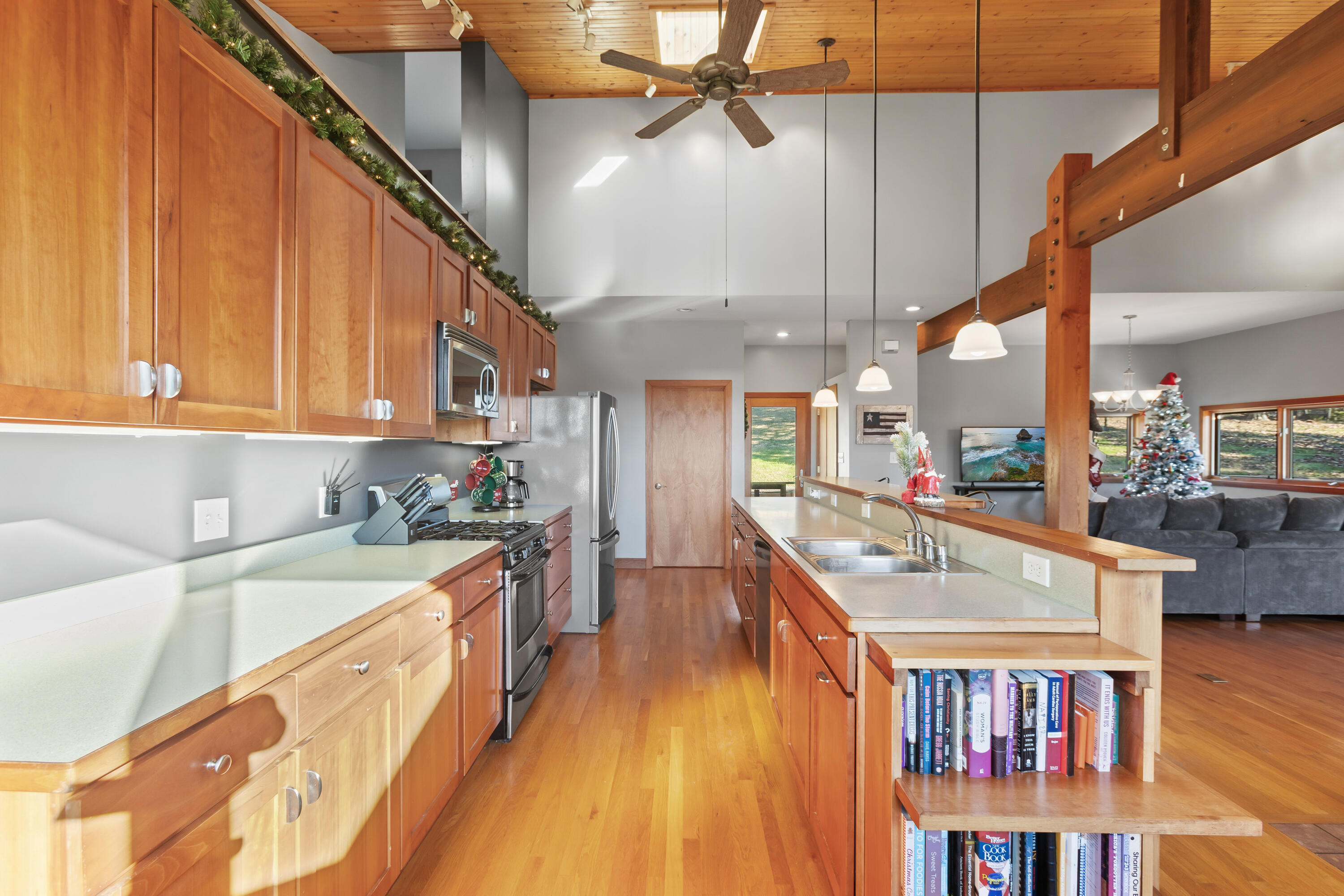 1245 Sharp Road