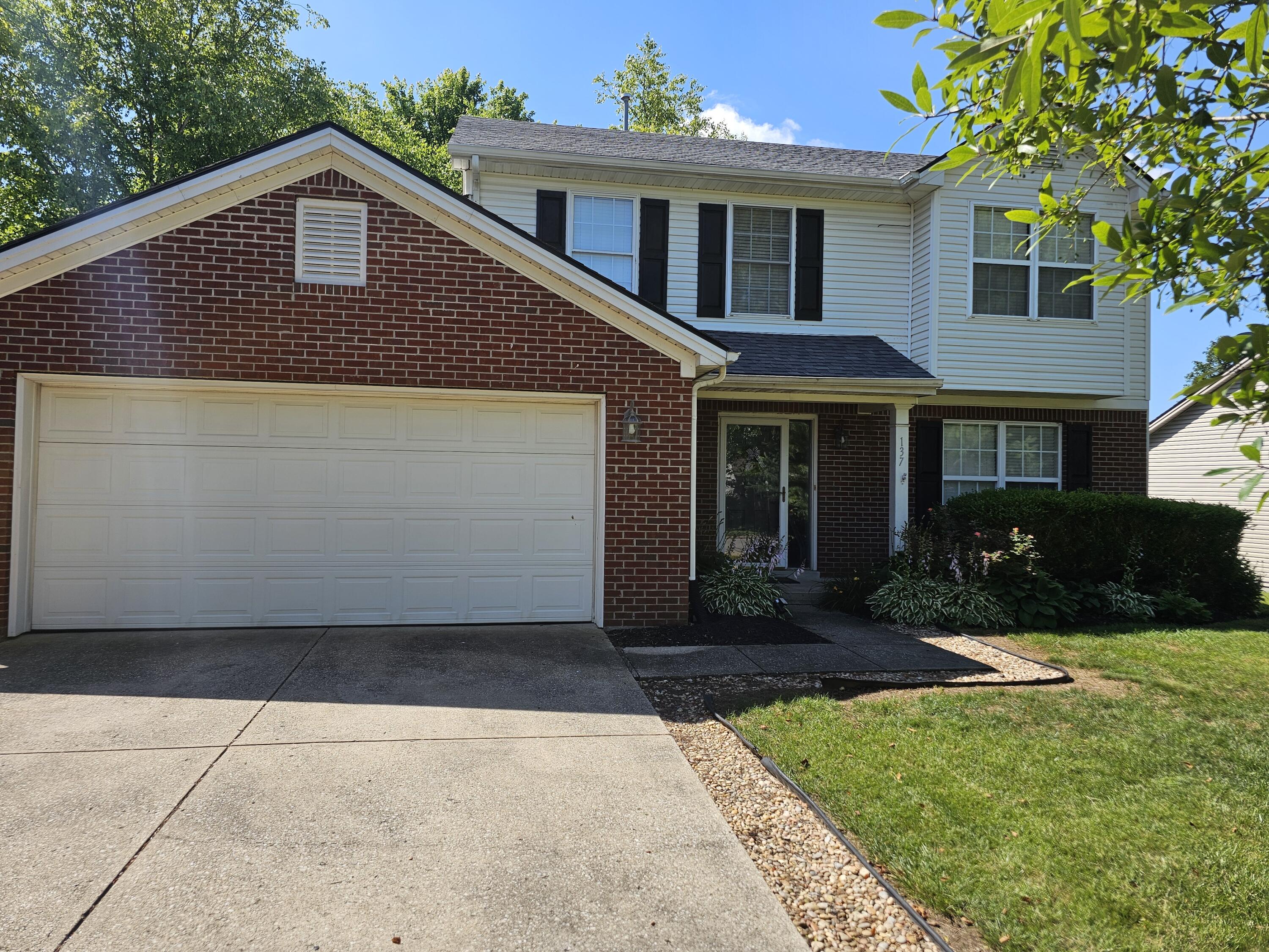 137 W Showalter Drive