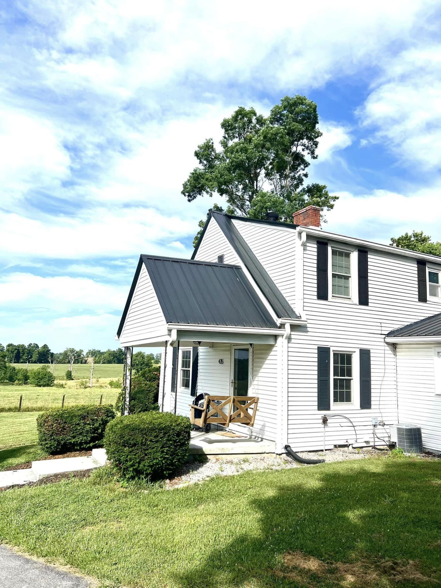 435 Burton Pike